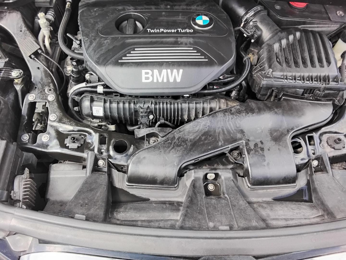 2017 BLACK /Black BMW X1 xDrive28i (WBXHT3C37H5) with an 2.0L L4 DOHC 16V engine, 8A transmission, located at 6112 N Florida Avenue, Tampa, FL, 33604, (888) 521-5131, 27.954929, -82.459534 - 499$ down plus tax & tag. - Photo#24