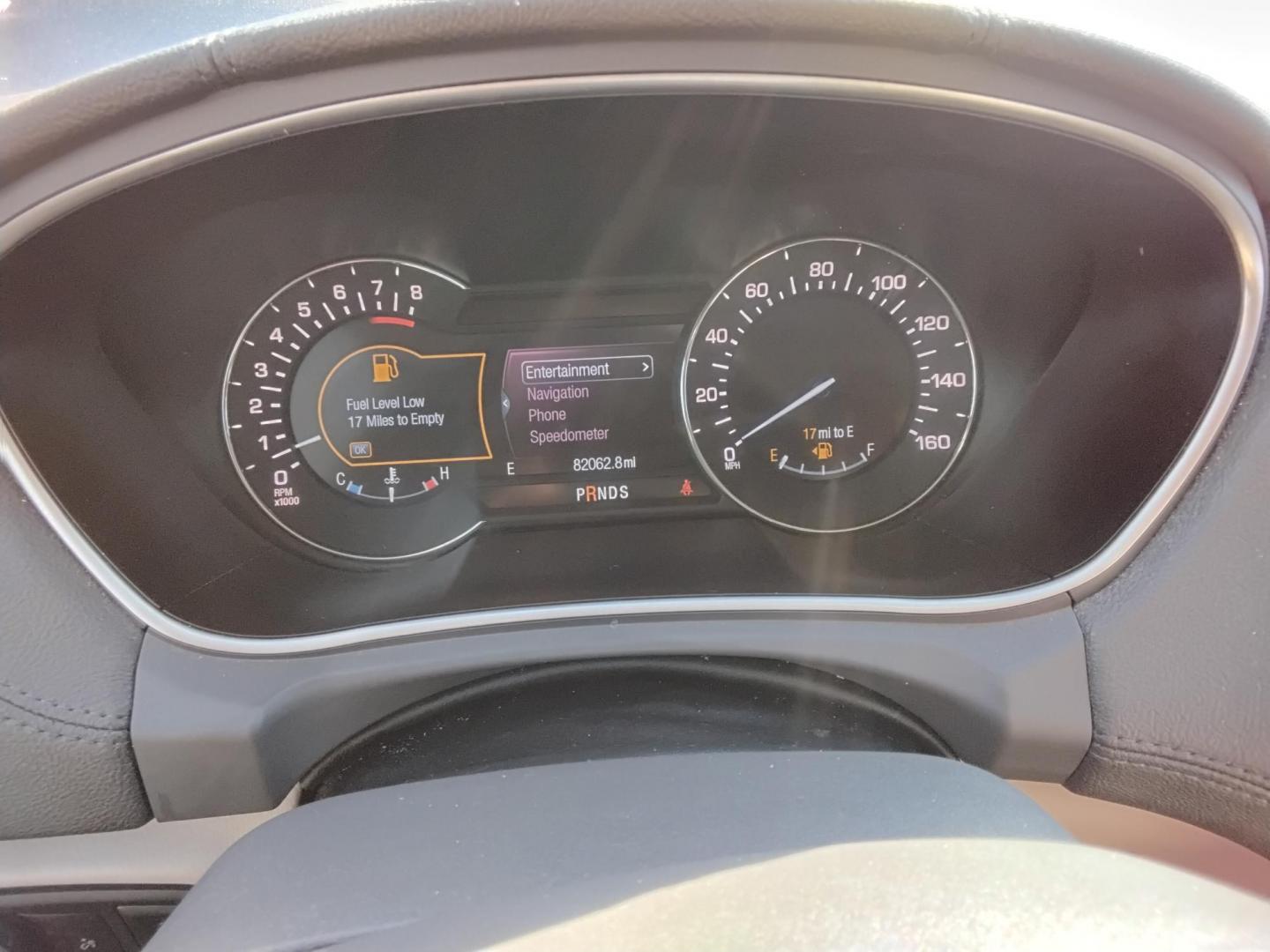 2017 RED LT /Beige Lincoln MKX Reserve (2LMPJ6LR8HB) with an 3.7L V6 DOHC 24V engine, 6A transmission, located at 6112 N Florida Avenue, Tampa, FL, 33604, (888) 521-5131, 27.954929, -82.459534 - 499$ DOWN PLUS TAX & TAG. - Photo#12