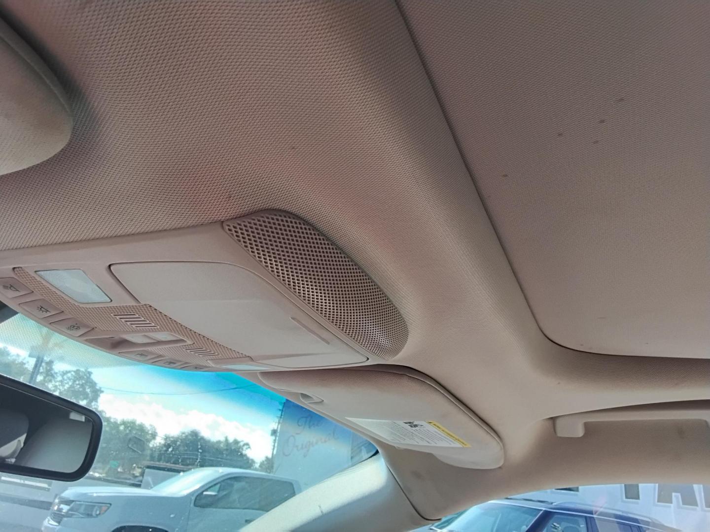 2017 RED LT /Beige Lincoln MKX Reserve (2LMPJ6LR8HB) with an 3.7L V6 DOHC 24V engine, 6A transmission, located at 6112 N Florida Avenue, Tampa, FL, 33604, (888) 521-5131, 27.954929, -82.459534 - 499$ DOWN PLUS TAX & TAG. - Photo#17