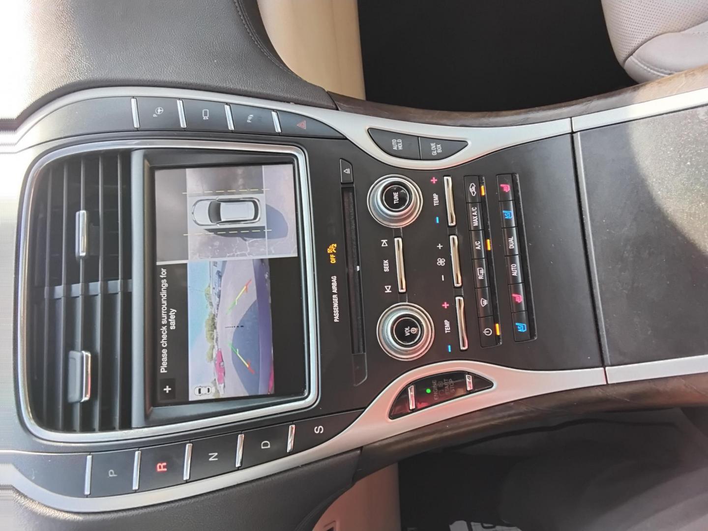 2017 RED LT /Beige Lincoln MKX Reserve (2LMPJ6LR8HB) with an 3.7L V6 DOHC 24V engine, 6A transmission, located at 6112 N Florida Avenue, Tampa, FL, 33604, (888) 521-5131, 27.954929, -82.459534 - 499$ DOWN PLUS TAX & TAG. - Photo#14