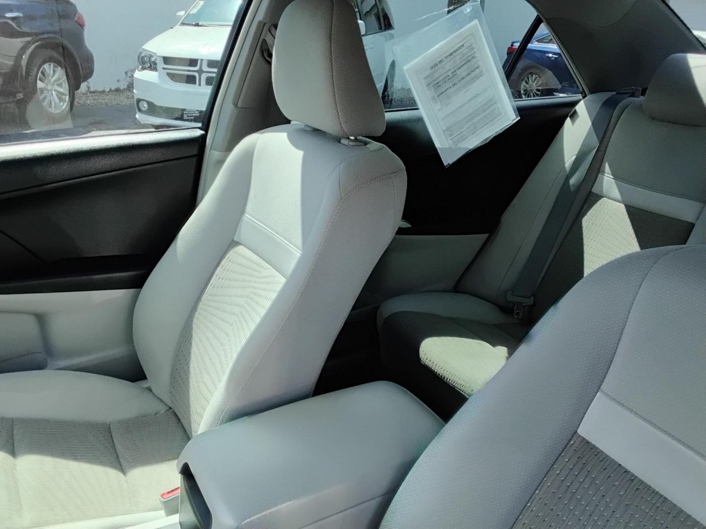 2012 GRAY /Grey Toyota Camry Hybrid LE (4T1BD1FK9CU) with an 2.5L L4 DOHC 16V HYBRID engine, Continuously Variable Transmission transmission, located at 6112 N Florida Avenue, Tampa, FL, 33604, (888) 521-5131, 27.954929, -82.459534 - 499$ DOWN PLUS TAX & TAG. - Photo#12