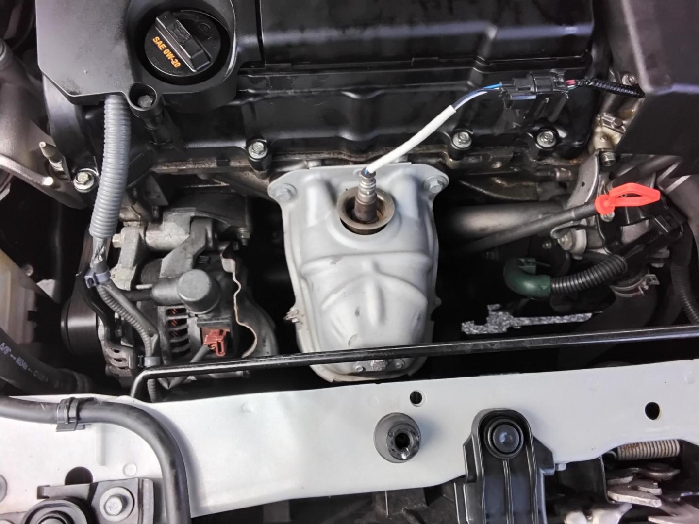 2016 GRAY /Beige Honda CR-V SE 2WD (2HKRM3H45GH) with an 2.4L L4 DOHC 16V engine, CVT transmission, located at 6112 N Florida Avenue, Tampa, FL, 33604, (888) 521-5131, 27.954929, -82.459534 - 499$ down plus tax & tag. - Photo#24