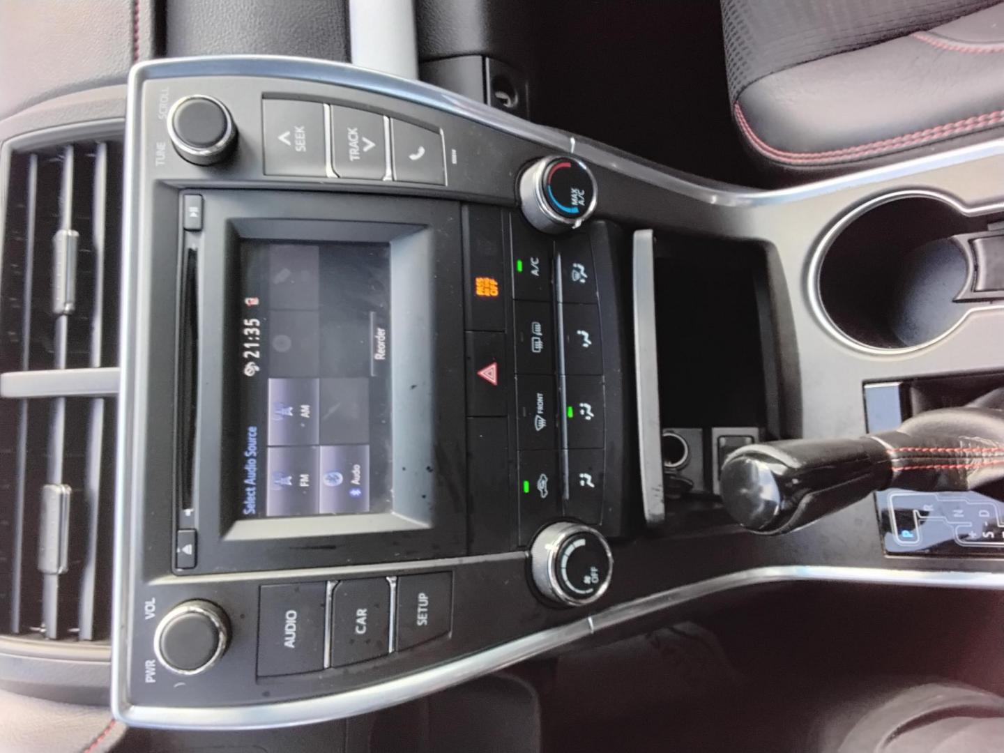 2017 /Black Toyota Camry SE (4T1BF1FK5HU) with an 2.5L L4 DOHC 16V engine, 6A transmission, located at 6112 N Florida Avenue, Tampa, FL, 33604, (888) 521-5131, 27.954929, -82.459534 - 499$ down plus tax & tag. - Photo#20