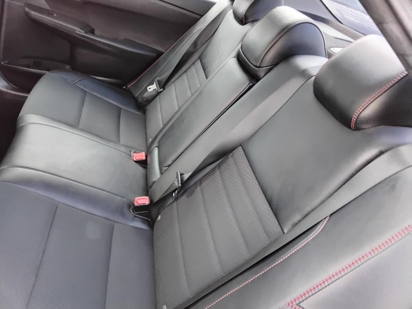 2017 /Black Toyota Camry SE (4T1BF1FK5HU) with an 2.5L L4 DOHC 16V engine, 6A transmission, located at 6112 N Florida Avenue, Tampa, FL, 33604, (888) 521-5131, 27.954929, -82.459534 - 499$ down plus tax & tag. - Photo#16