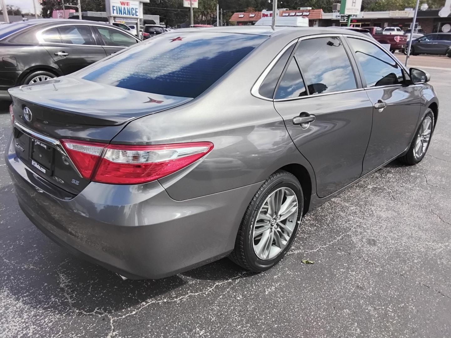 2017 /Black Toyota Camry SE (4T1BF1FK5HU) with an 2.5L L4 DOHC 16V engine, 6A transmission, located at 6112 N Florida Avenue, Tampa, FL, 33604, (888) 521-5131, 27.954929, -82.459534 - 499$ down plus tax & tag. - Photo#11