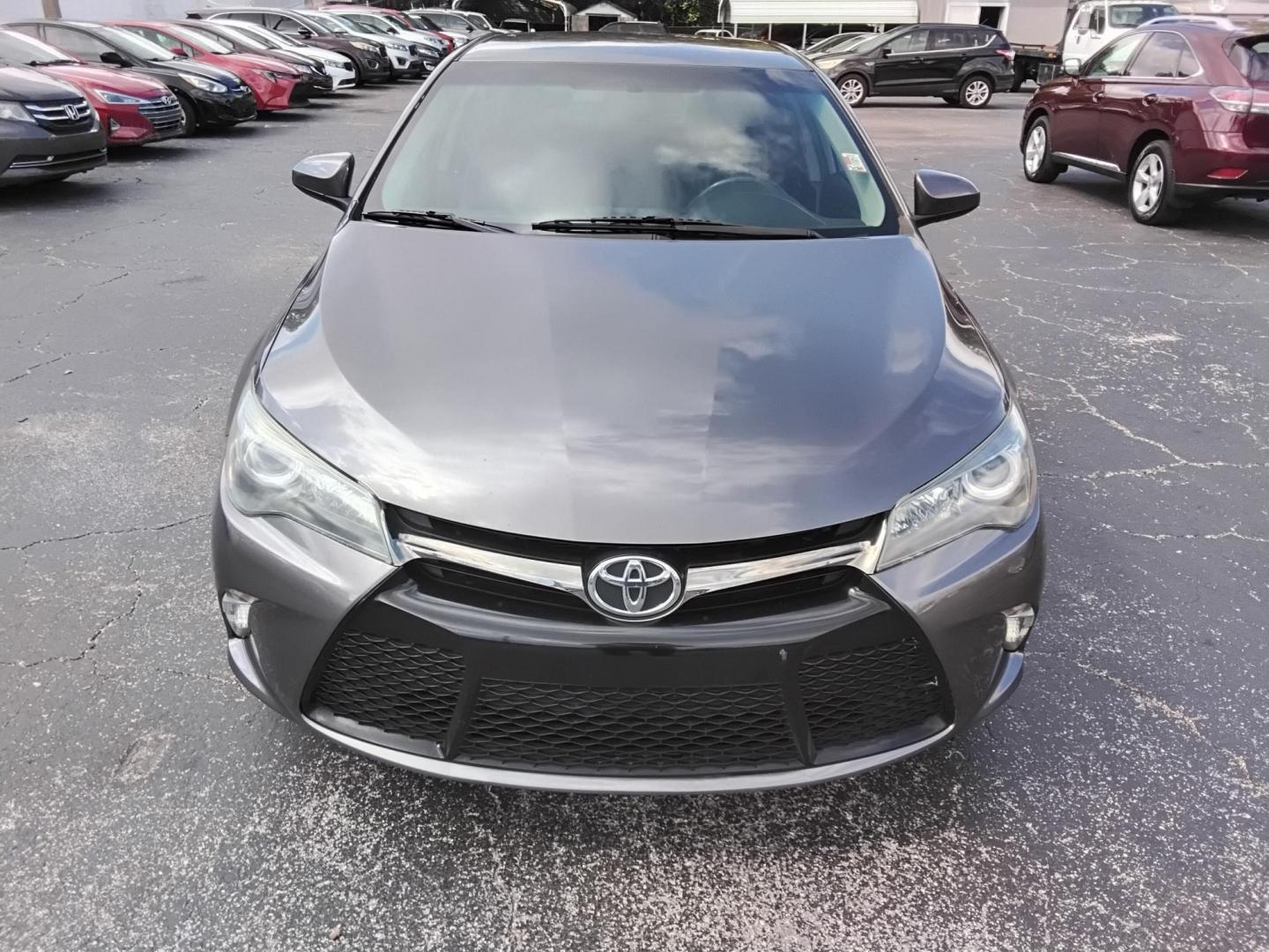 2017 /Black Toyota Camry SE (4T1BF1FK5HU) with an 2.5L L4 DOHC 16V engine, 6A transmission, located at 6112 N Florida Avenue, Tampa, FL, 33604, (888) 521-5131, 27.954929, -82.459534 - 499$ down plus tax & tag. - Photo#3