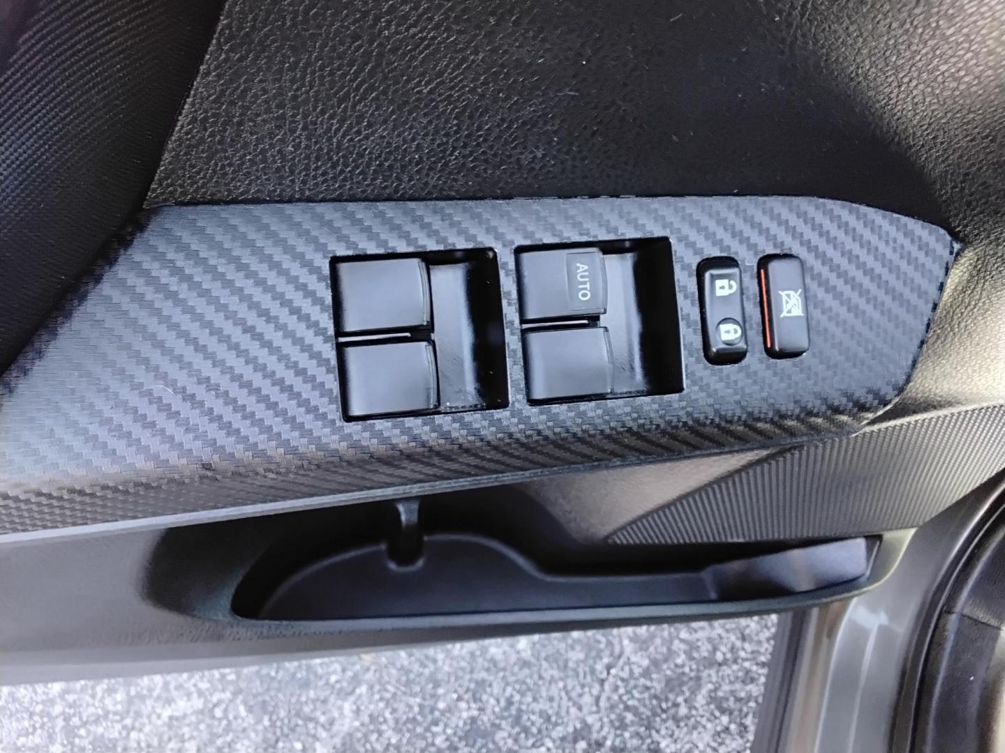 2013 GRAY /Grey Toyota RAV4 XLE FWD (2T3WFREV3DW) with an 2.5L L4 DOHC 16V engine, 6-Speed Automatic transmission, located at 6112 N Florida Avenue, Tampa, FL, 33604, (888) 521-5131, 27.954929, -82.459534 - 499$ DOWN PLUS TAX & TAG. - Photo#22