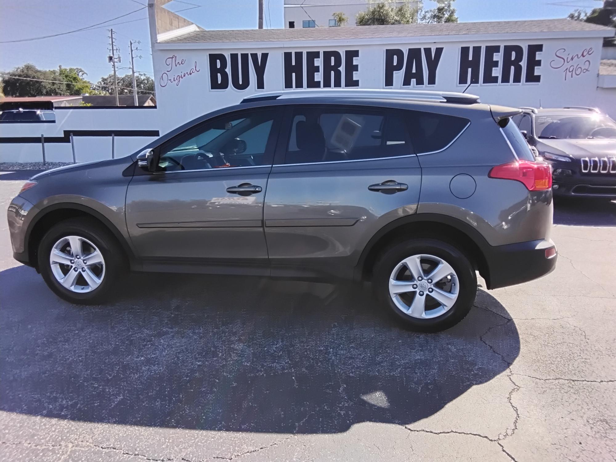 2013 Toyota RAV4 XLE FWD