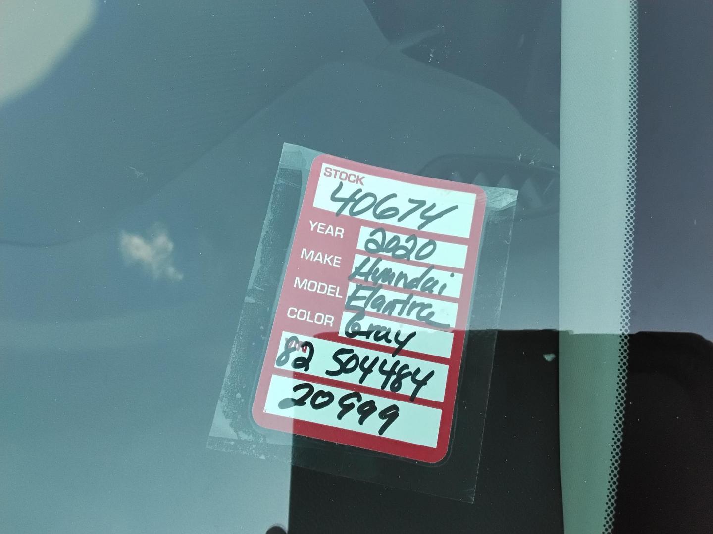 2020 GRAY /Grey Hyundai Elantra SE 6AT (5NPD74LF8LH) with an 1.8L L4 DOHC 16V engine, 6A transmission, located at 6112 N Florida Avenue, Tampa, FL, 33604, (888) 521-5131, 27.954929, -82.459534 - 499$ DOWN PLUS TAX & TAG. - Photo#12