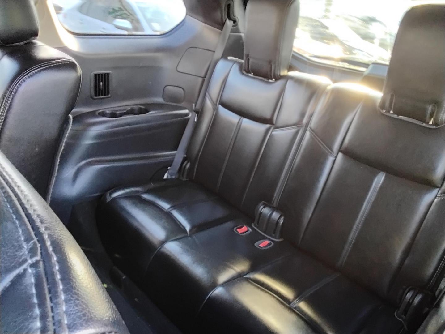 2017 GREEN /Black Nissan Pathfinder Platinum 2WD (5N1DR2MN9HC) with an 3.5L V6 DOHC 24V engine, CVT transmission, located at 6112 N Florida Avenue, Tampa, FL, 33604, (888) 521-5131, 27.954929, -82.459534 - 499$ DOWN PLUS TAX & TAG. - Photo#12