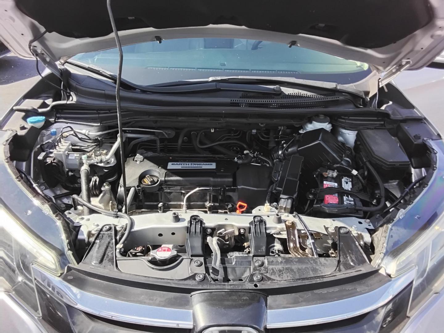 2015 SILVER /Beige Honda CR-V EX-L 2WD (5J6RM3H92FL) with an 2.4L L4 DOHC 16V engine, Continuously Variable Transmission transmission, located at 6112 N Florida Avenue, Tampa, FL, 33604, (888) 521-5131, 27.954929, -82.459534 - 499$ DOWN PLUS TAX & TAG. - Photo#13