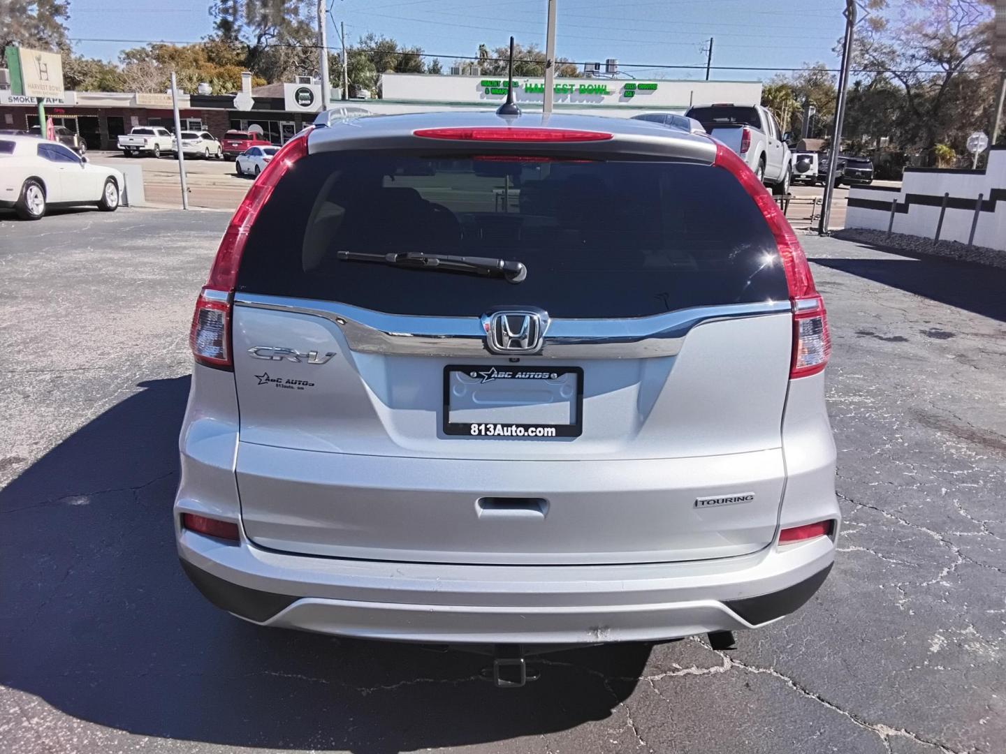 2015 SILVER /Beige Honda CR-V EX-L 2WD (5J6RM3H92FL) with an 2.4L L4 DOHC 16V engine, Continuously Variable Transmission transmission, located at 6112 N Florida Avenue, Tampa, FL, 33604, (888) 521-5131, 27.954929, -82.459534 - 499$ DOWN PLUS TAX & TAG. - Photo#12