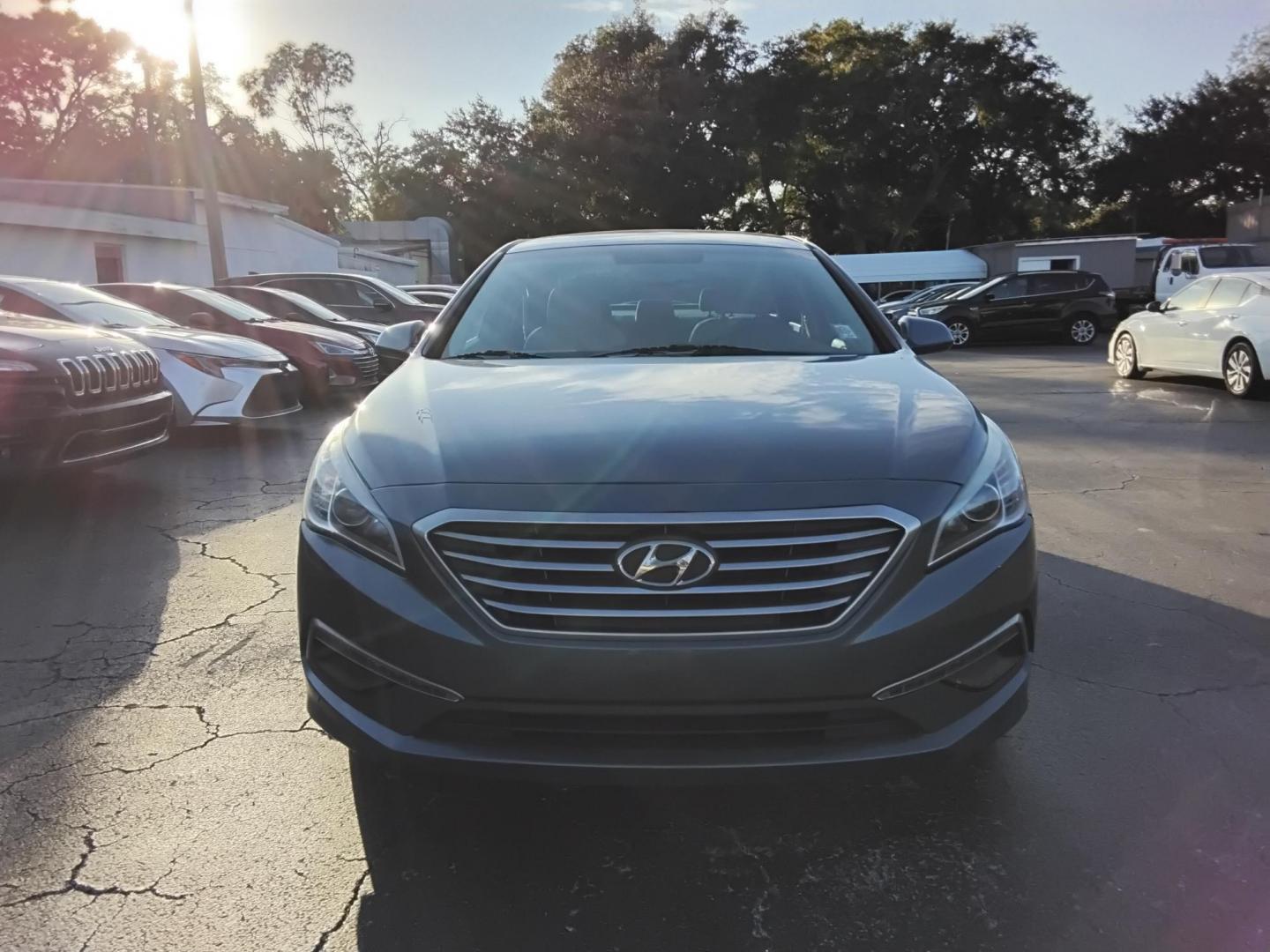 2015 Blue /Grey Hyundai Sonata ECO (5NPE24AF6FH) with an 1.6L L4 DOHC 16V engine, 7-Speed Automatic transmission, located at 6112 N Florida Avenue, Tampa, FL, 33604, (888) 521-5131, 27.954929, -82.459534 - 499$ DOWN PLUS TAX & TAG. - Photo#2