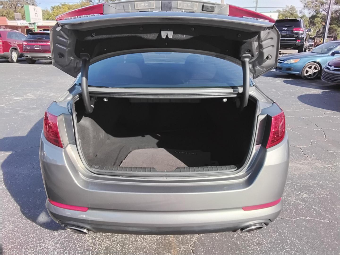 2012 SILVER /Grey Kia Optima EX (5XXGN4A70CG) with an 2.4L L4 DOHC 16V engine, 6-Speed Automatic transmission, located at 6112 N Florida Avenue, Tampa, FL, 33604, (888) 521-5131, 27.954929, -82.459534 - $499 Plus tax & tag. - Photo#13