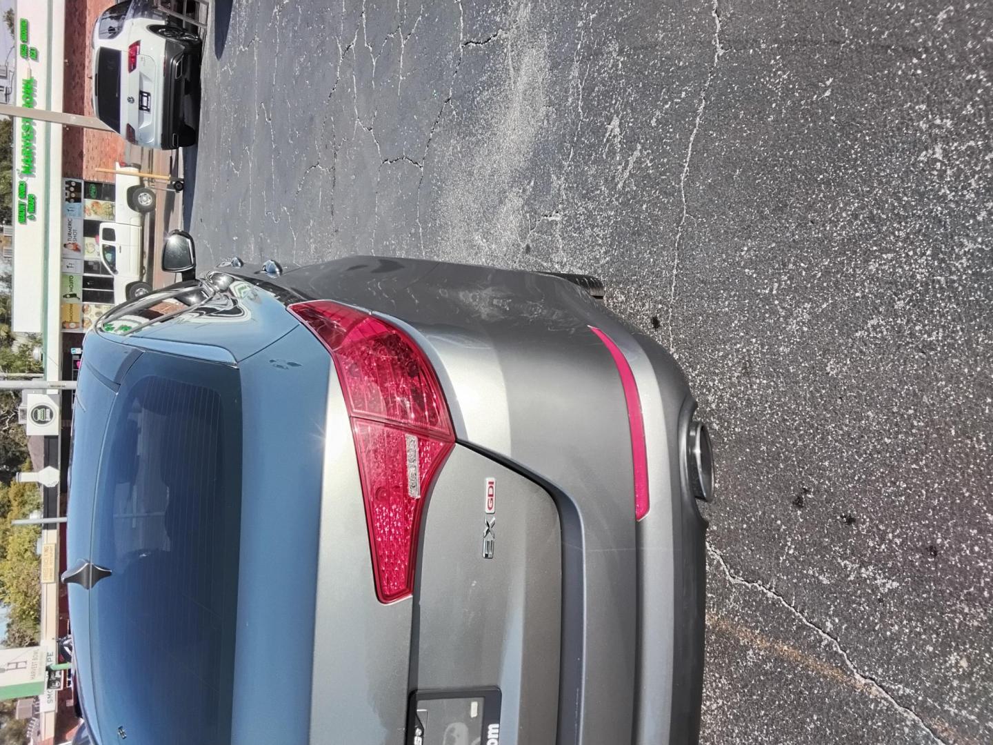 2012 SILVER /Grey Kia Optima EX (5XXGN4A70CG) with an 2.4L L4 DOHC 16V engine, 6-Speed Automatic transmission, located at 6112 N Florida Avenue, Tampa, FL, 33604, (888) 521-5131, 27.954929, -82.459534 - $499 Plus tax & tag. - Photo#7