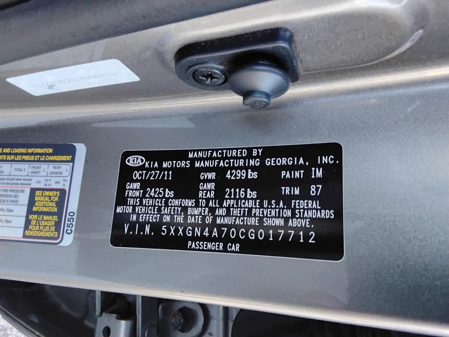 2012 SILVER /Grey Kia Optima EX (5XXGN4A70CG) with an 2.4L L4 DOHC 16V engine, 6-Speed Automatic transmission, located at 6112 N Florida Avenue, Tampa, FL, 33604, (888) 521-5131, 27.954929, -82.459534 - $499 Plus tax & tag. - Photo#19