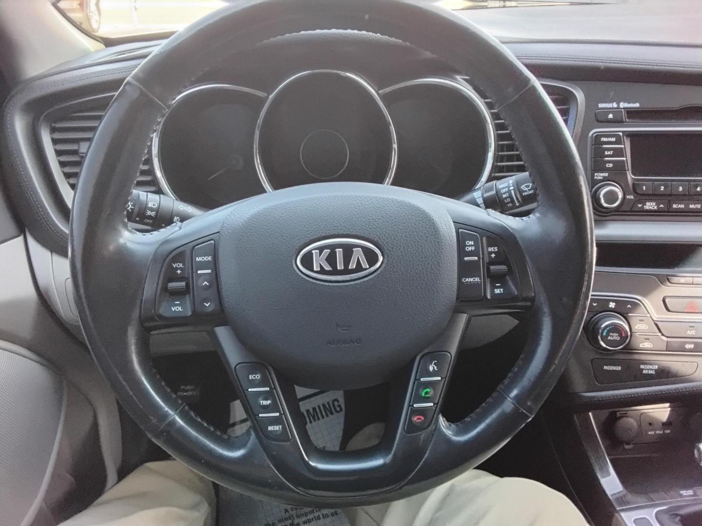 2012 SILVER /Grey Kia Optima EX (5XXGN4A70CG) with an 2.4L L4 DOHC 16V engine, 6-Speed Automatic transmission, located at 6112 N Florida Avenue, Tampa, FL, 33604, (888) 521-5131, 27.954929, -82.459534 - $499 Plus tax & tag. - Photo#14