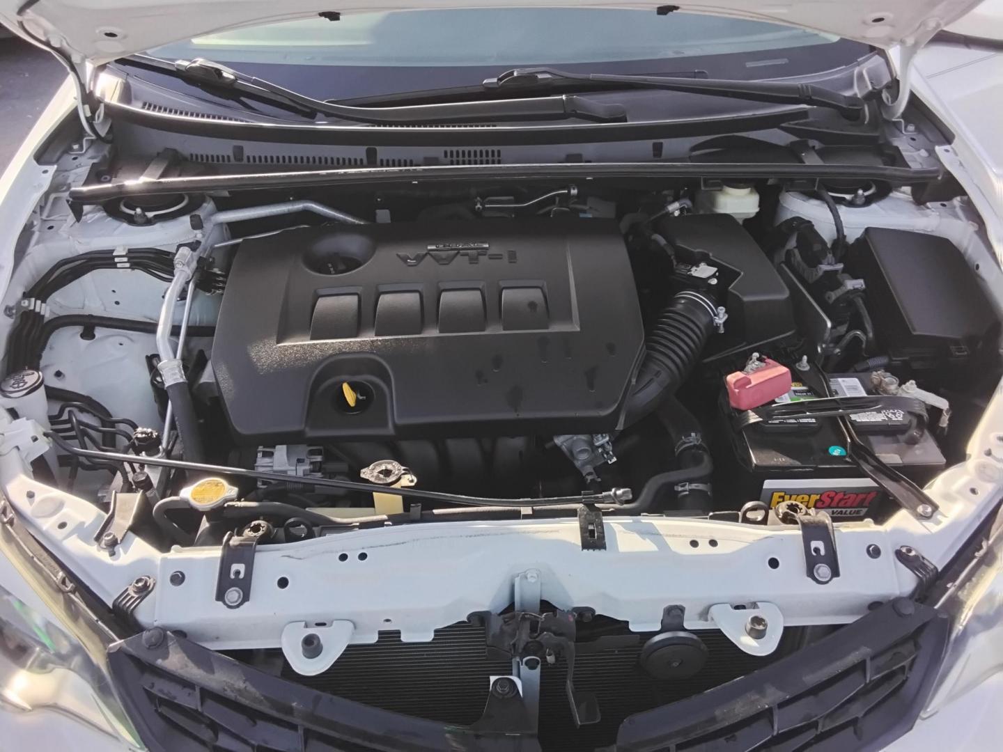 2016 White /Grey Toyota Corolla L 4-Speed AT (5YFBURHE0GP) with an 1.8L L4 DOHC 16V engine, 4A transmission, located at 6112 N Florida Avenue, Tampa, FL, 33604, (888) 521-5131, 27.954929, -82.459534 - 499$ DOWN PLUS TAX & TAG. - Photo#12