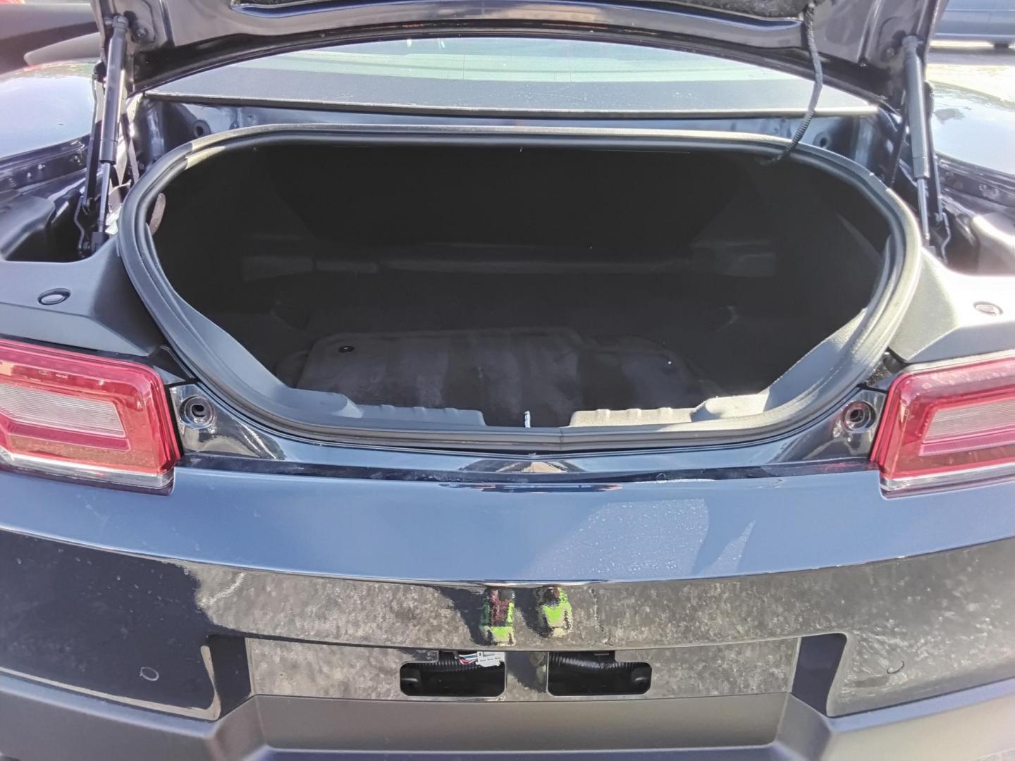 2015 Blue /Black Chevrolet Camaro 2LT Coupe (2G1FF1E39F9) with an 3.6L V6 DOHC 24V FFV engine, 6-Speed Automatic transmission, located at 6112 N Florida Avenue, Tampa, FL, 33604, (888) 521-5131, 27.954929, -82.459534 - 499$ DOWN PLUS TAX & TAG. - Photo#11