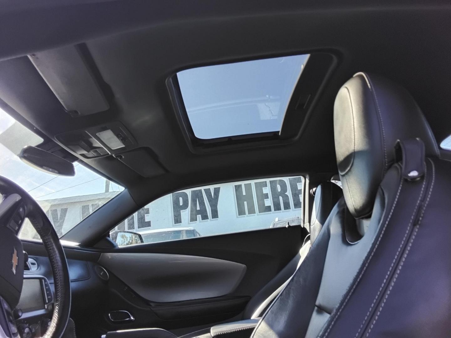 2015 Blue /Black Chevrolet Camaro 2LT Coupe (2G1FF1E39F9) with an 3.6L V6 DOHC 24V FFV engine, 6-Speed Automatic transmission, located at 6112 N Florida Avenue, Tampa, FL, 33604, (888) 521-5131, 27.954929, -82.459534 - 499$ DOWN PLUS TAX & TAG. - Photo#4