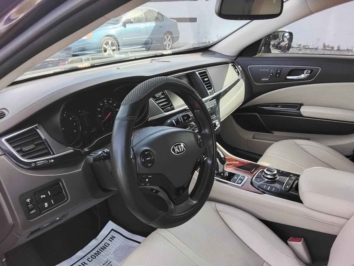 2015 BLACK /Beige Kia K900 V8 (KNALU4D45F6) with an 5.0L V8 OHV 32V engine, 8A transmission, located at 6112 N Florida Avenue, Tampa, FL, 33604, (888) 521-5131, 27.954929, -82.459534 - 499$ DOWN PLUS TAX & TAG. - Photo#7