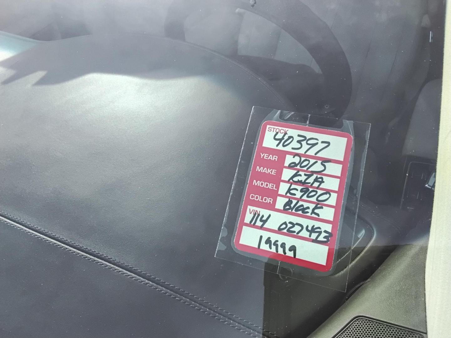 2015 BLACK /Beige Kia K900 V8 (KNALU4D45F6) with an 5.0L V8 OHV 32V engine, 8A transmission, located at 6112 N Florida Avenue, Tampa, FL, 33604, (888) 521-5131, 27.954929, -82.459534 - 499$ DOWN PLUS TAX & TAG. - Photo#17