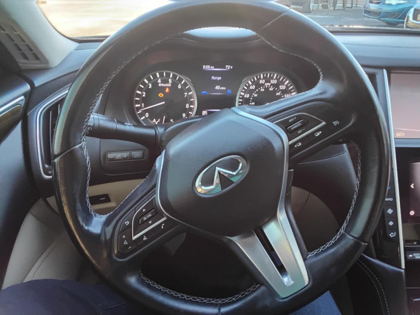 2018 BROWN /Beige Infiniti Q50 3.0t Sport (JN1EV7AP6JM) with an 3.0L V6 DOHC 24V TURBO engine, 7A transmission, located at 6112 N Florida Avenue, Tampa, FL, 33604, (888) 521-5131, 27.954929, -82.459534 - 499$ down plus tax & tag. - Photo#9