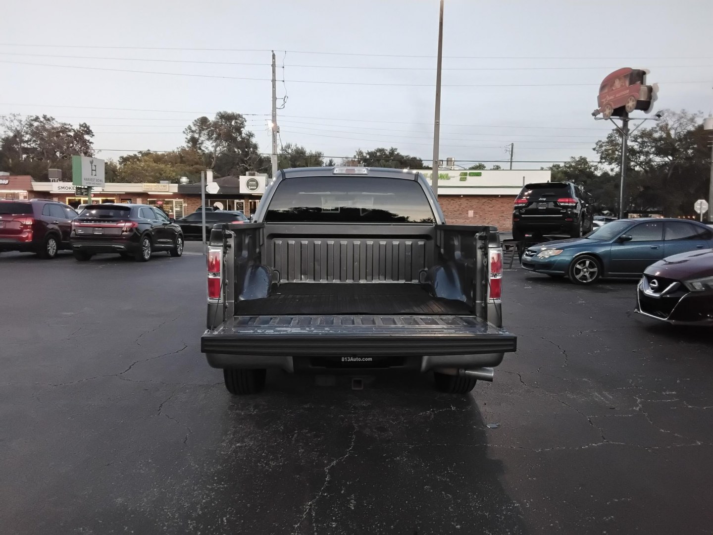 2014 GRAY /Grey Ford F-150 FX2 SuperCrew 5.5-ft. Bed 2WD (1FTFW1CF0EK) with an 5.0L V8 engine, 6-Speed Automatic transmission, located at 6112 N Florida Avenue, Tampa, FL, 33604, (888) 521-5131, 27.954929, -82.459534 - 499$ DOWN PLUS TAX & TAG.- Photo#5