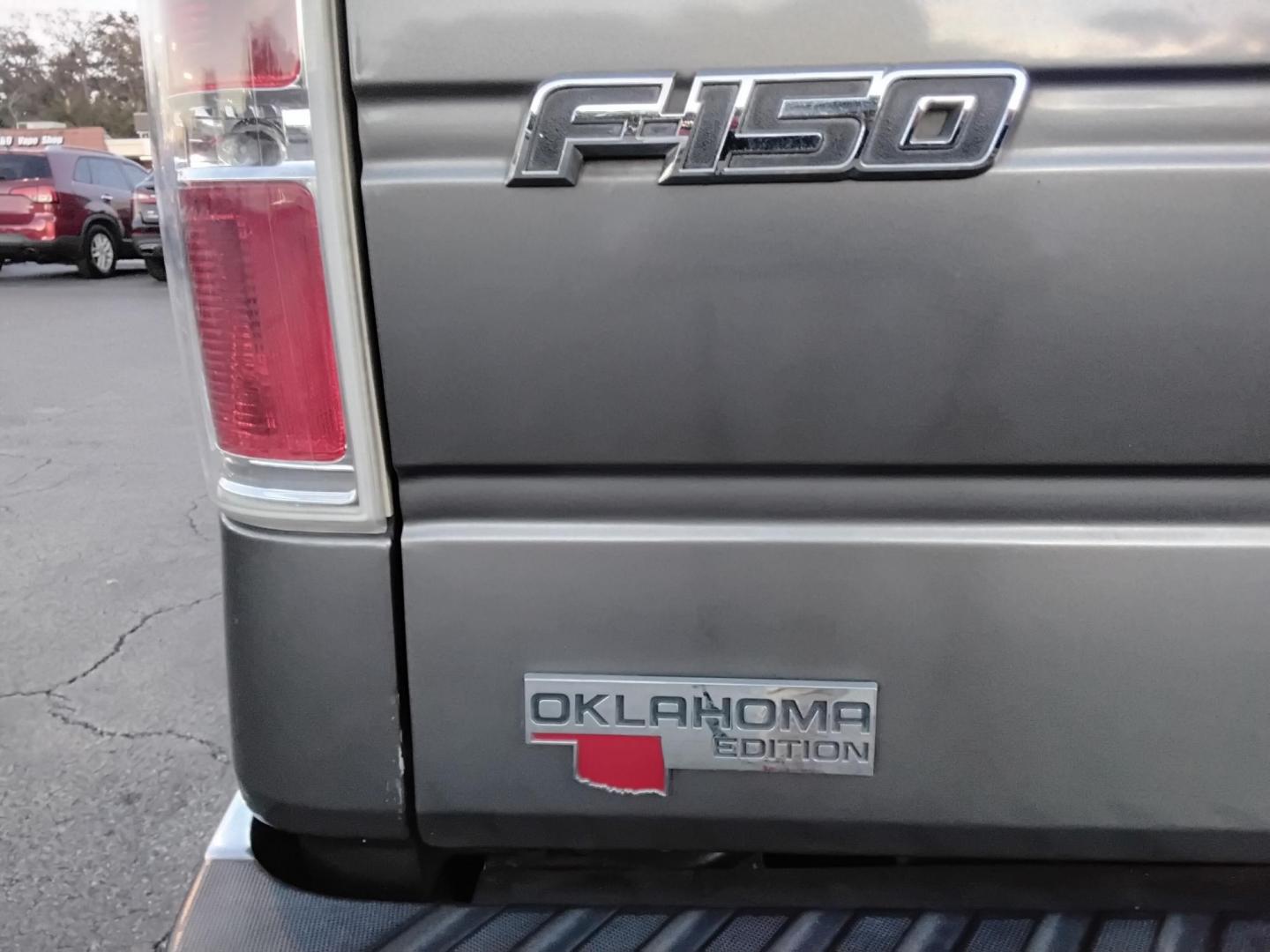 2014 GRAY /Grey Ford F-150 FX2 SuperCrew 5.5-ft. Bed 2WD (1FTFW1CF0EK) with an 5.0L V8 engine, 6-Speed Automatic transmission, located at 6112 N Florida Avenue, Tampa, FL, 33604, (888) 521-5131, 27.954929, -82.459534 - 499$ DOWN PLUS TAX & TAG. - Photo#6