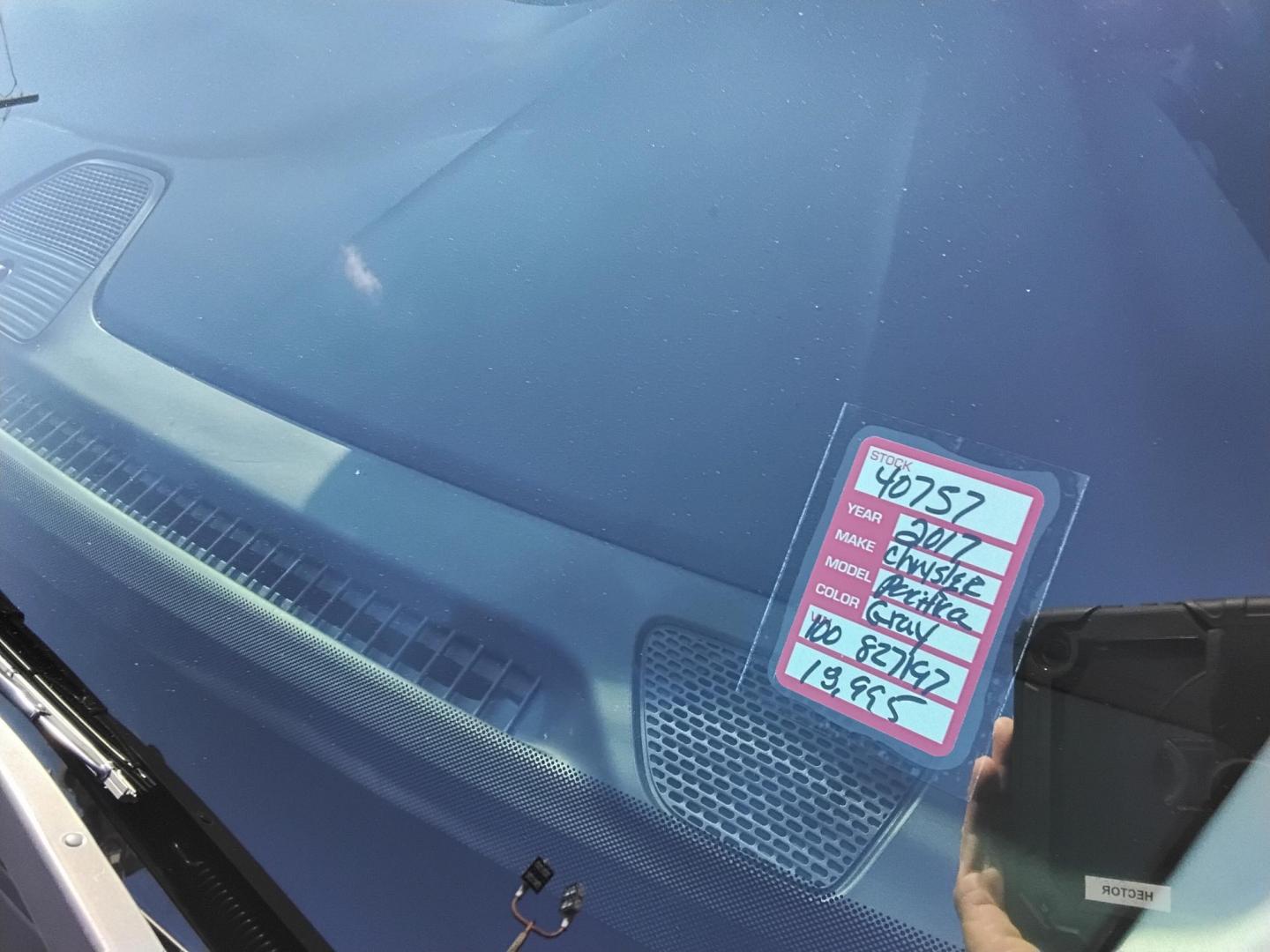 2017 GRAY /Black Chrysler Pacifica Touring (2C4RC1BG3HR) with an 3.6L V6 DOHC 24V engine, 6A transmission, located at 6112 N Florida Avenue, Tampa, FL, 33604, (888) 521-5131, 27.954929, -82.459534 - 499$ DOWN PLUS TAX & TAG. - Photo#12