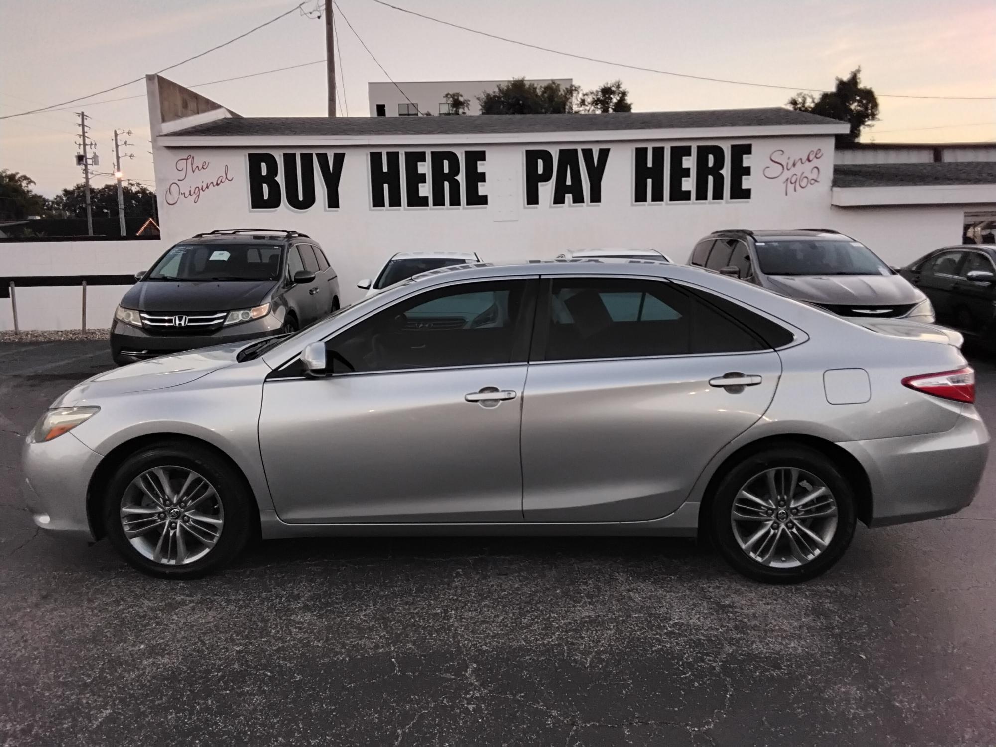 2015 Toyota Camry SE