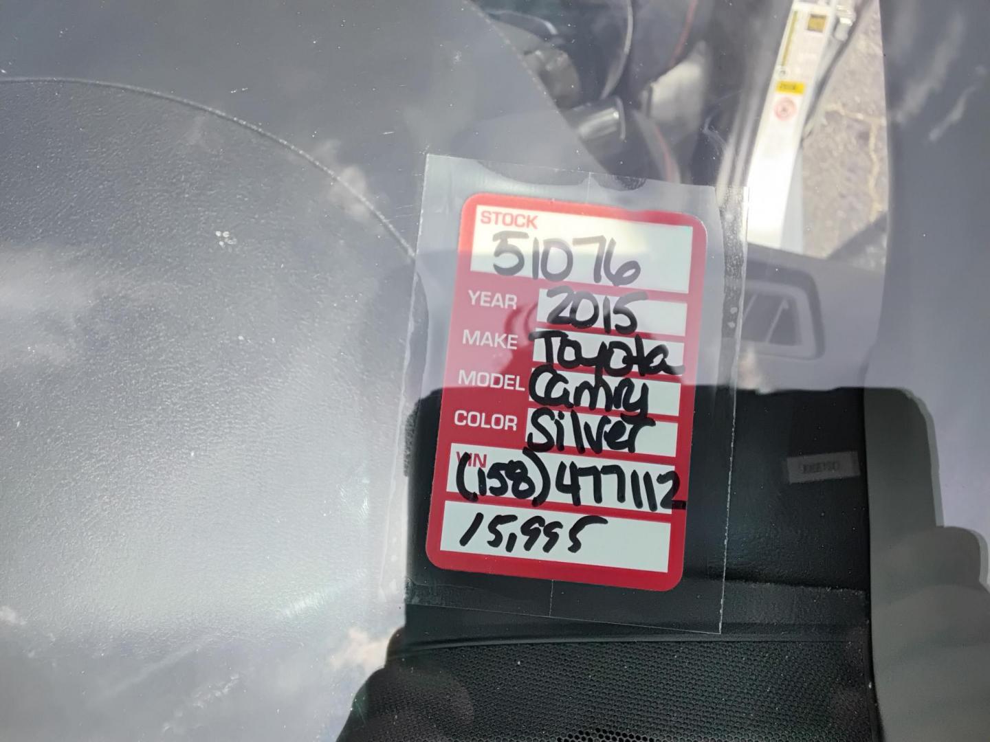 2015 SILVER /Black Toyota Camry SE (4T1BF1FK0FU) with an 2.5L L4 DOHC 16V engine, 6-Speed Automatic transmission, located at 6112 N Florida Avenue, Tampa, FL, 33604, (888) 521-5131, 27.954929, -82.459534 - 499$ DOWN PLUS TAX & TAG. - Photo#10