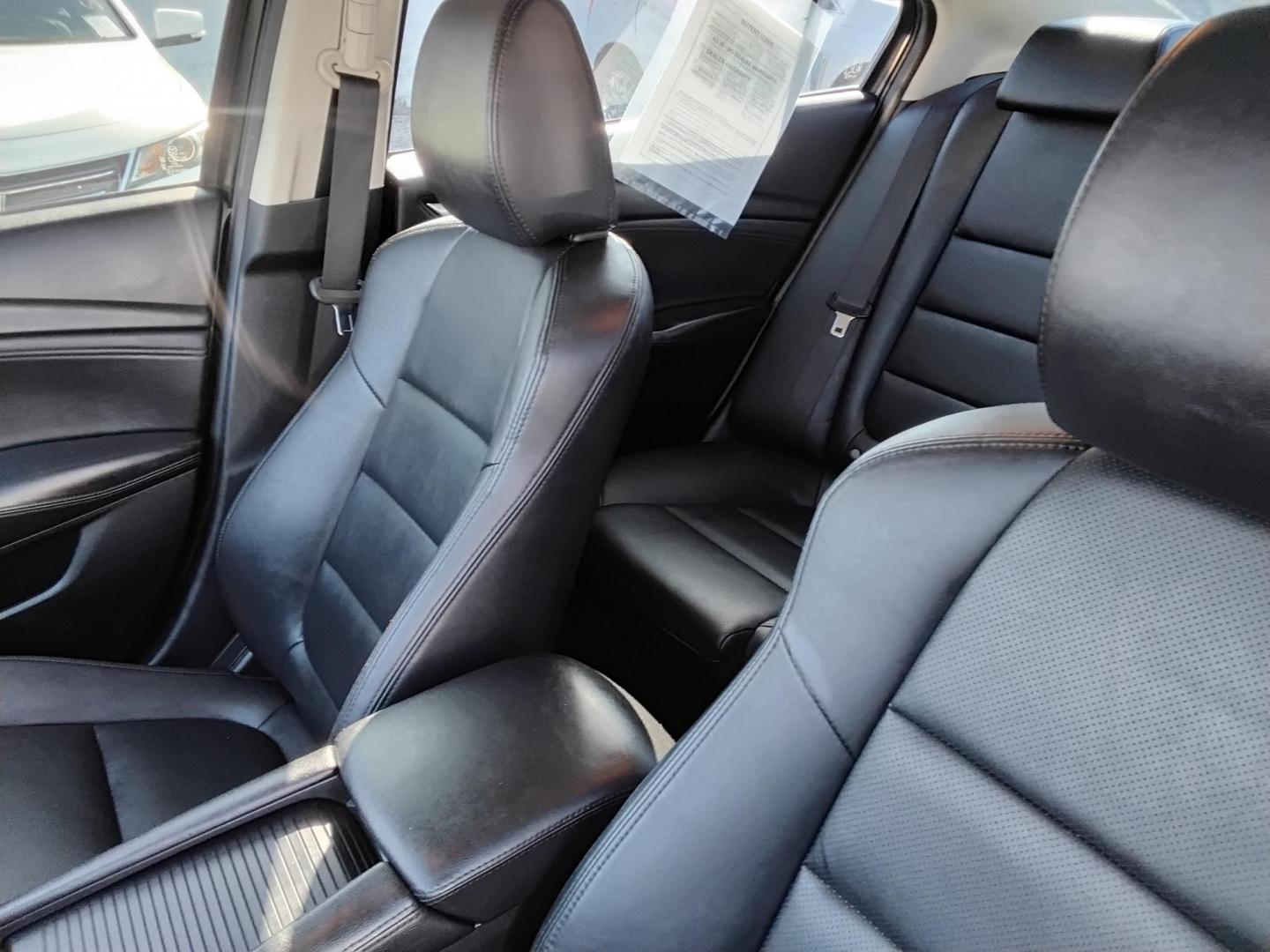 2017 White /Black Mazda Mazda6 i Touring AT (JM1GL1V53H1) with an 2.5L L4 DOHC 16V engine, 6A transmission, located at 6112 N Florida Avenue, Tampa, FL, 33604, (888) 521-5131, 27.954929, -82.459534 - 499$ down plus tax & tag. - Photo#10