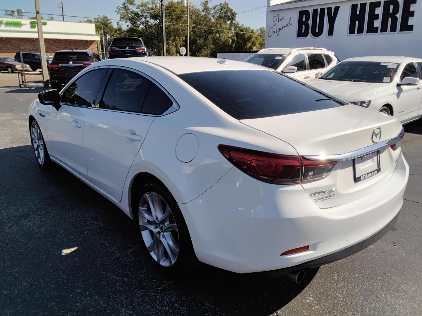 2017 White /Black Mazda Mazda6 i Touring AT (JM1GL1V53H1) with an 2.5L L4 DOHC 16V engine, 6A transmission, located at 6112 N Florida Avenue, Tampa, FL, 33604, (888) 521-5131, 27.954929, -82.459534 - 499$ down plus tax & tag. - Photo#5