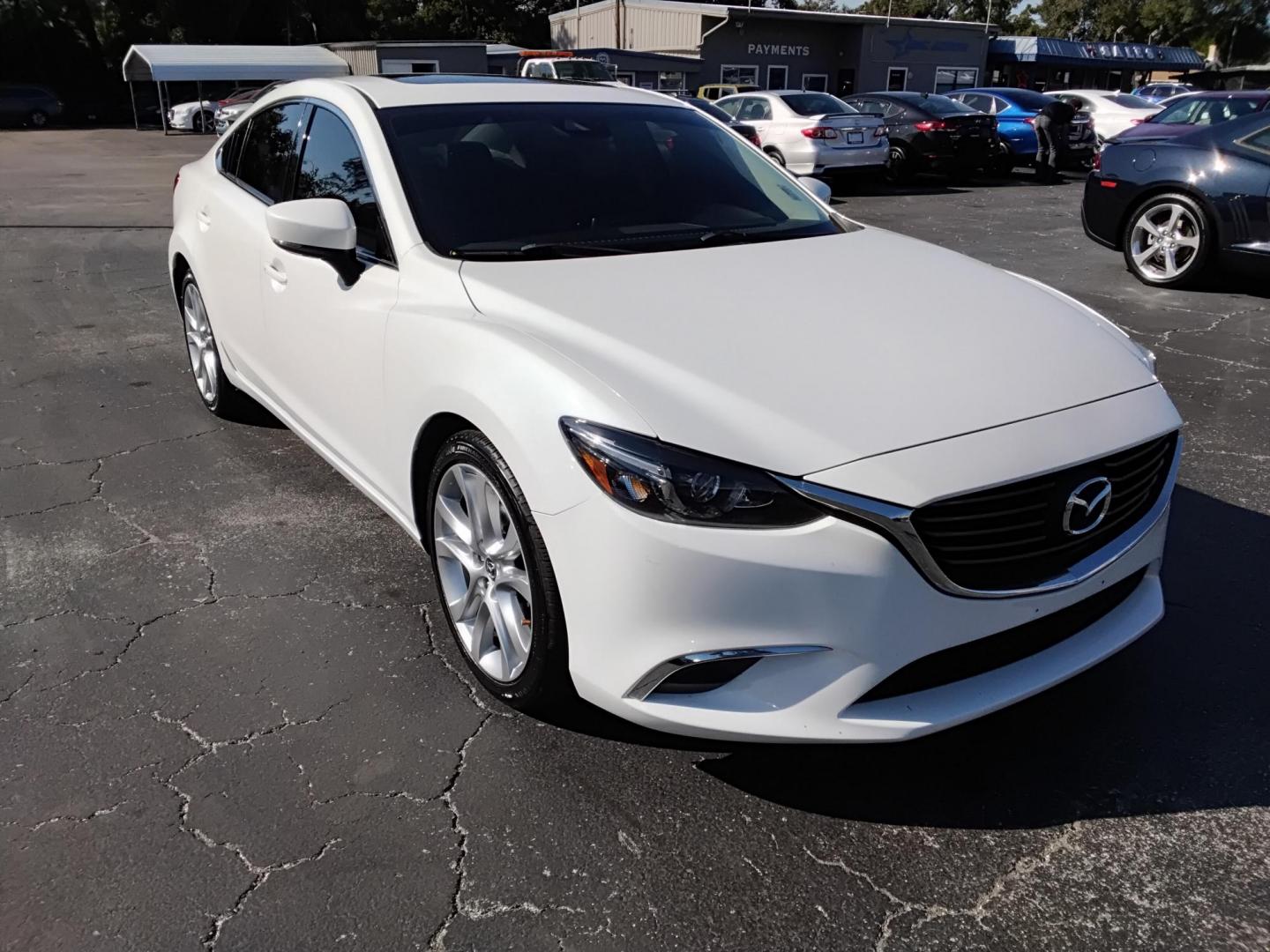 2017 White /Black Mazda Mazda6 i Touring AT (JM1GL1V53H1) with an 2.5L L4 DOHC 16V engine, 6A transmission, located at 6112 N Florida Avenue, Tampa, FL, 33604, (888) 521-5131, 27.954929, -82.459534 - 499$ down plus tax & tag. - Photo#3