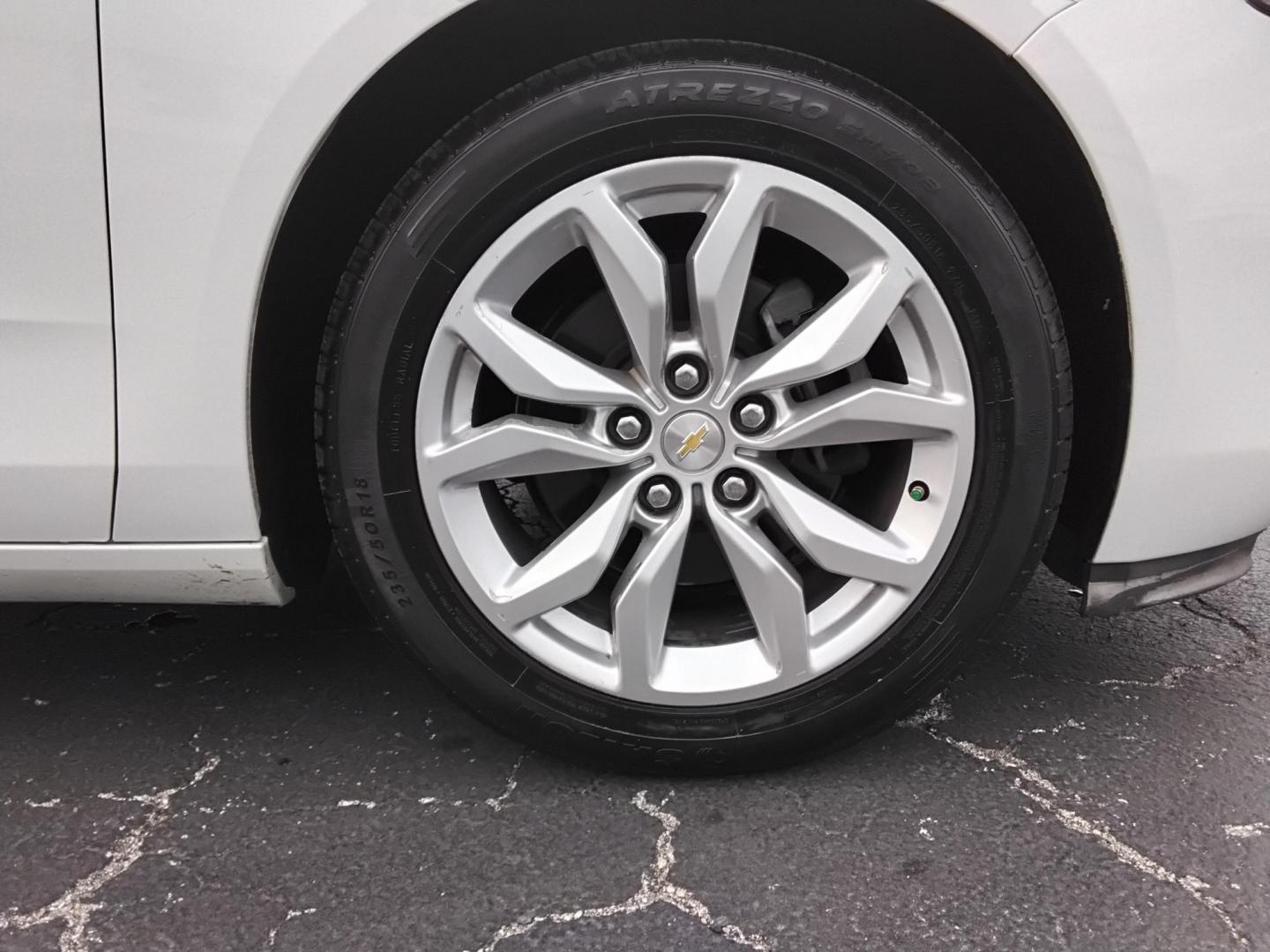 2017 White /Grey Chevrolet Impala LT (2G1105SA0H9) with an 2.5L L4 DOHC 16V engine, 6A transmission, located at 6112 N Florida Avenue, Tampa, FL, 33604, (888) 521-5131, 27.954929, -82.459534 - $499 DOWN PLUS TAX & TAG. - Photo#8