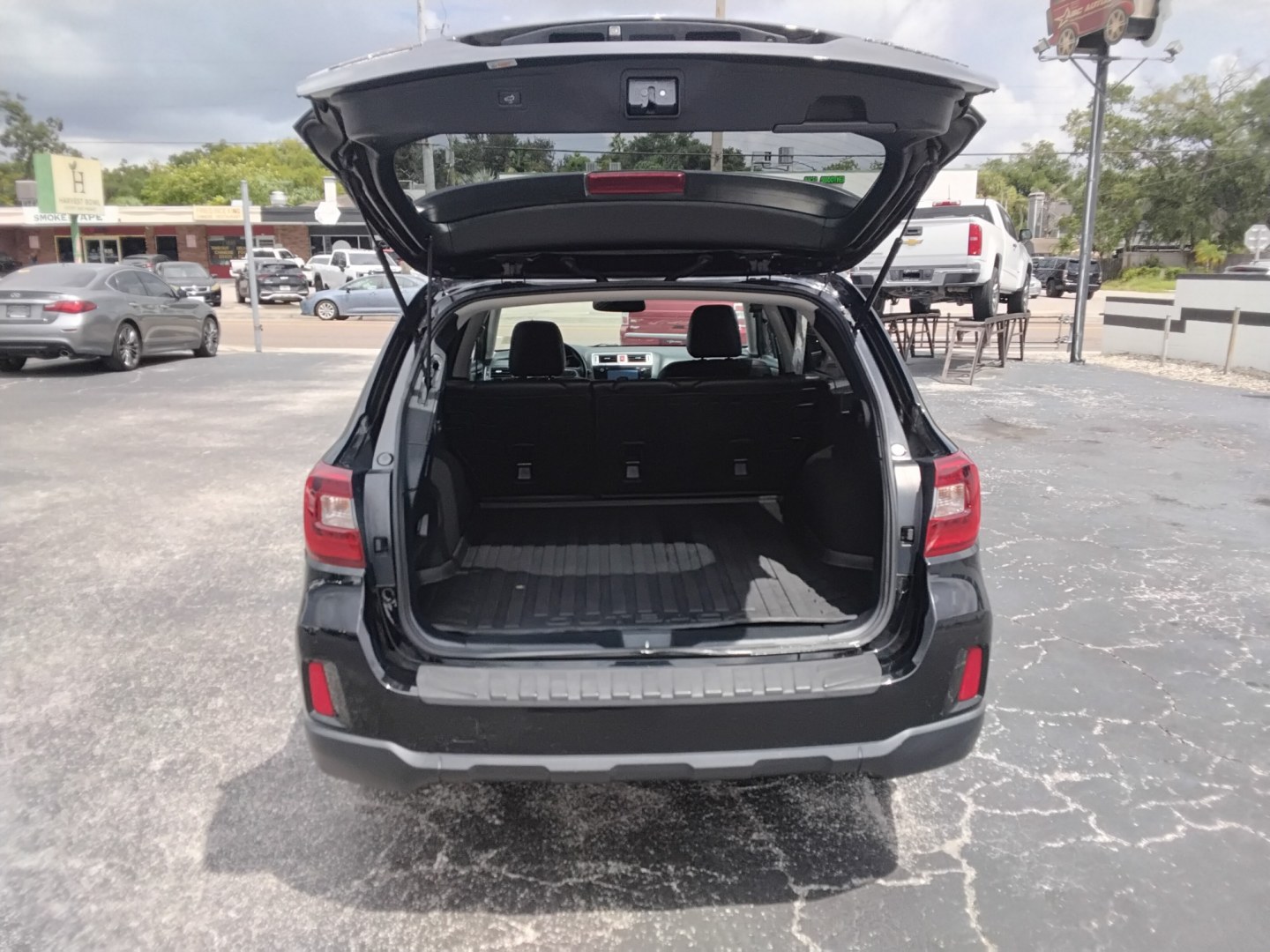 2015 BLACK /Black Subaru Outback 3.6R Limited (4S4BSENCXF3) with an 3.6L H6 DOHC 24V engine, 6-Speed Automatic transmission, located at 6112 N Florida Avenue, Tampa, FL, 33604, (888) 521-5131, 27.954929, -82.459534 - $499 DOWN PLUS TAX & TAG.- Photo#7