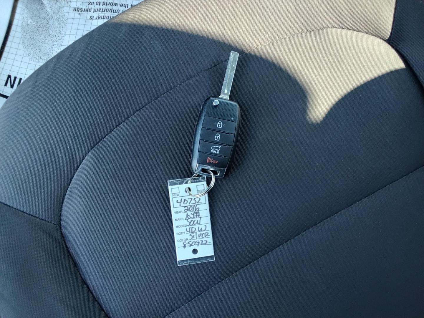 2016 SILVER /Grey Kia Soul Base 6A (KNDJN2A25G7) with an 1.6L L4 DOHC 16V engine, 6A transmission, located at 6112 N Florida Avenue, Tampa, FL, 33604, (888) 521-5131, 27.954929, -82.459534 - $499 DOWN PLUS TAX & TAG. - Photo#14