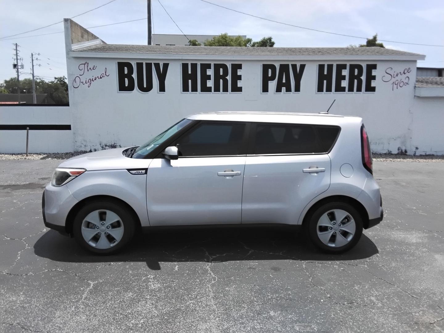 2016 Kia Soul 1.6L Base 5-Door's photo