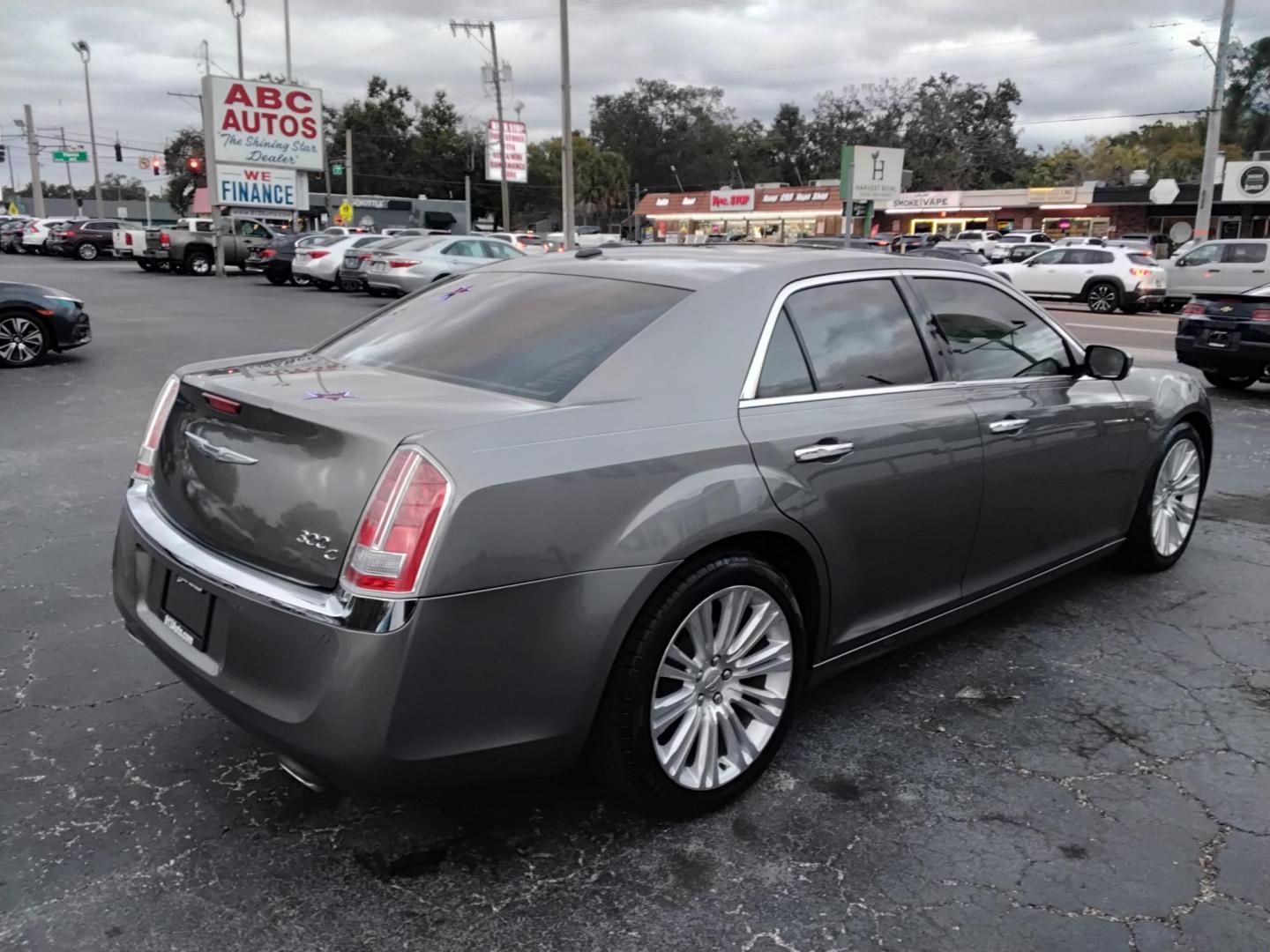 2012 GRAY /Black Chrysler 300 C RWD (2C3CCAETXCH) with an 5.7L V8 OHV 16V engine, 5-Speed Automatic transmission, located at 6112 N Florida Avenue, Tampa, FL, 33604, (888) 521-5131, 27.954929, -82.459534 - $499 DOWN PLUS TAX & TAG. - Photo#5