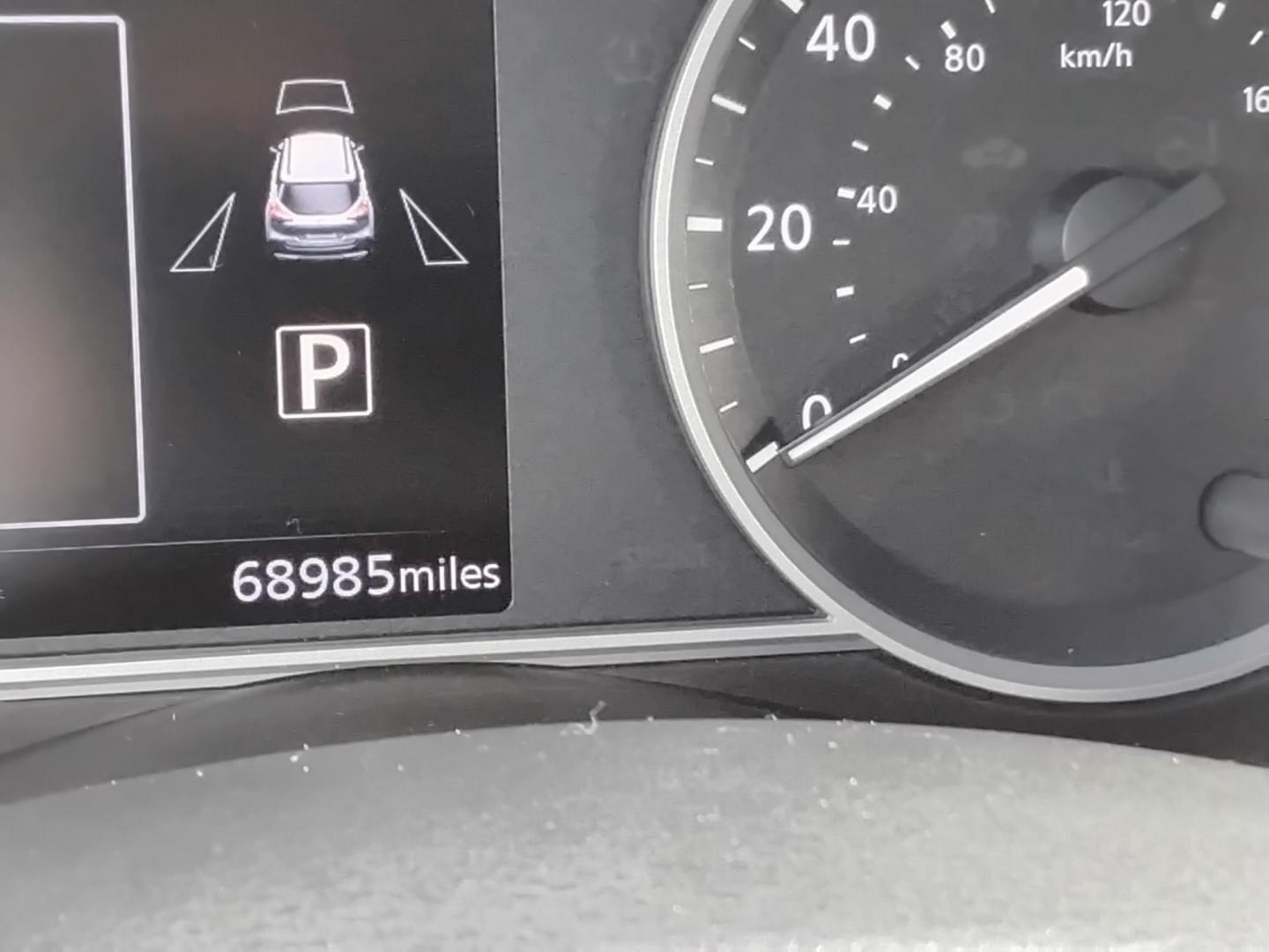 2019 White /Grey Nissan Kicks S (3N1CP5CU7KL) with an 1.6L L4 engine, CVT transmission, located at 6112 N Florida Avenue, Tampa, FL, 33604, (888) 521-5131, 27.954929, -82.459534 - $499 down plus tax & tag. - Photo#9