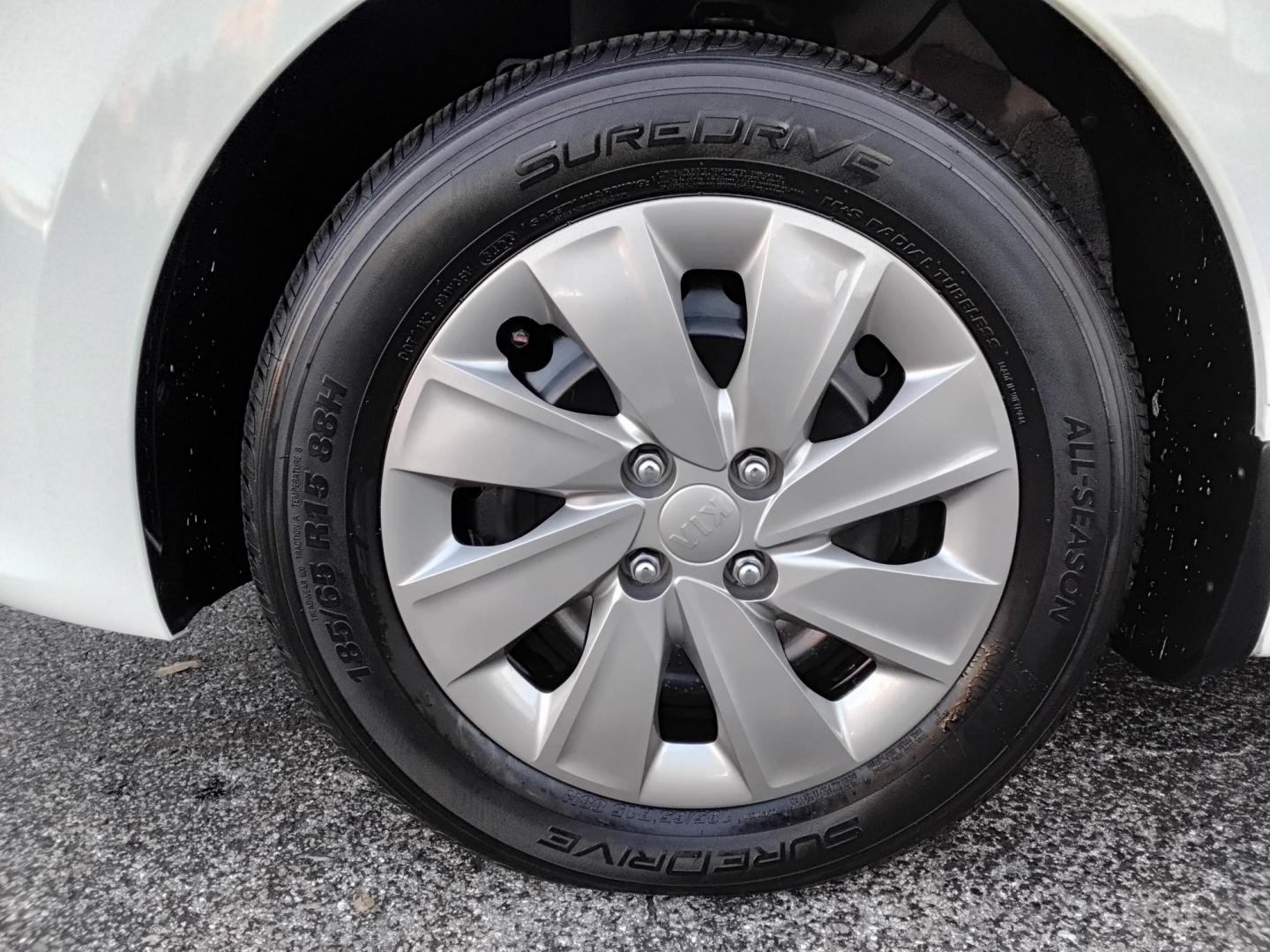 2019 White /Grey Kia Rio LX (3KPA24AB6KE) with an 1.6L L4 DOHC 16V engine, 6A transmission, located at 6112 N Florida Avenue, Tampa, FL, 33604, (888) 521-5131, 27.954929, -82.459534 - $499 DOWN PLUS TAX & TAG. - Photo#14