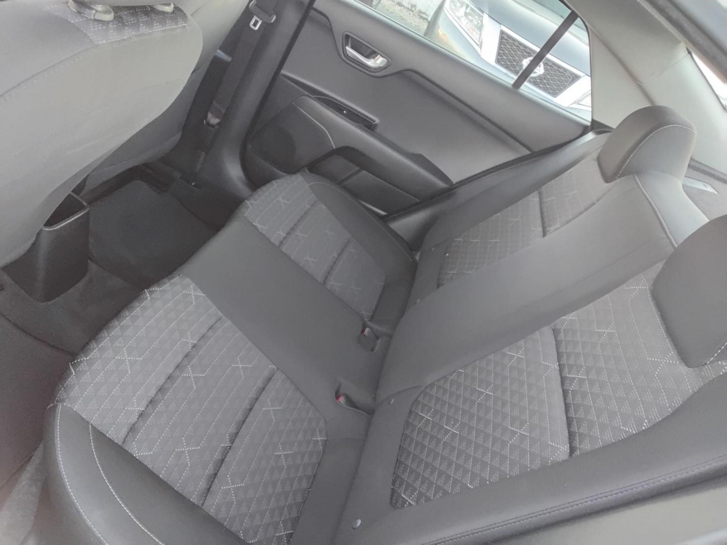 2019 White /Grey Kia Rio LX (3KPA24AB6KE) with an 1.6L L4 DOHC 16V engine, 6A transmission, located at 6112 N Florida Avenue, Tampa, FL, 33604, (888) 521-5131, 27.954929, -82.459534 - $499 DOWN PLUS TAX & TAG. - Photo#12