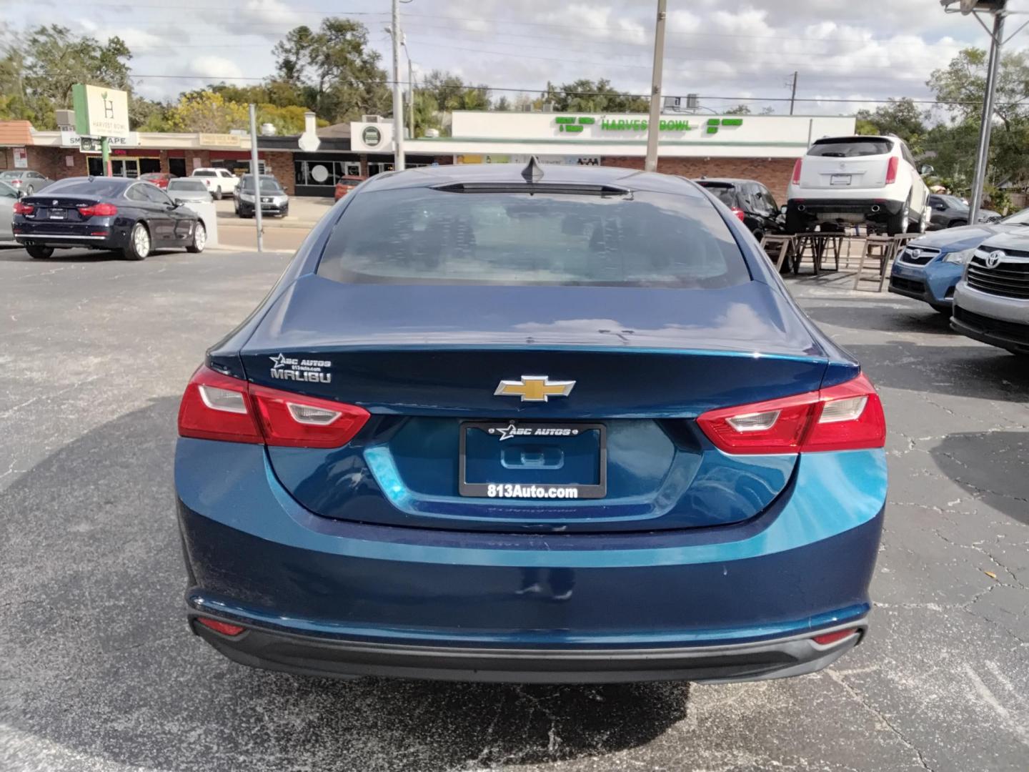 2019 DK BLUE /Grey Chevrolet Malibu LS (1G1ZB5ST8KF) with an 1.5L L4 DOHC 16V engine, 6A transmission, located at 6112 N Florida Avenue, Tampa, FL, 33604, (888) 521-5131, 27.954929, -82.459534 - $499 down plus tax & tag. - Photo#7