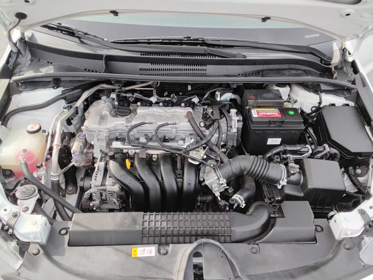 2021 White /Grey Toyota Corolla LE (5YFEPMAE7MP) with an 1.8L L4 DOHC 16V engine, CVT transmission, located at 6112 N Florida Avenue, Tampa, FL, 33604, (888) 521-5131, 27.954929, -82.459534 - $499 down plus tax & tag. - Photo#14