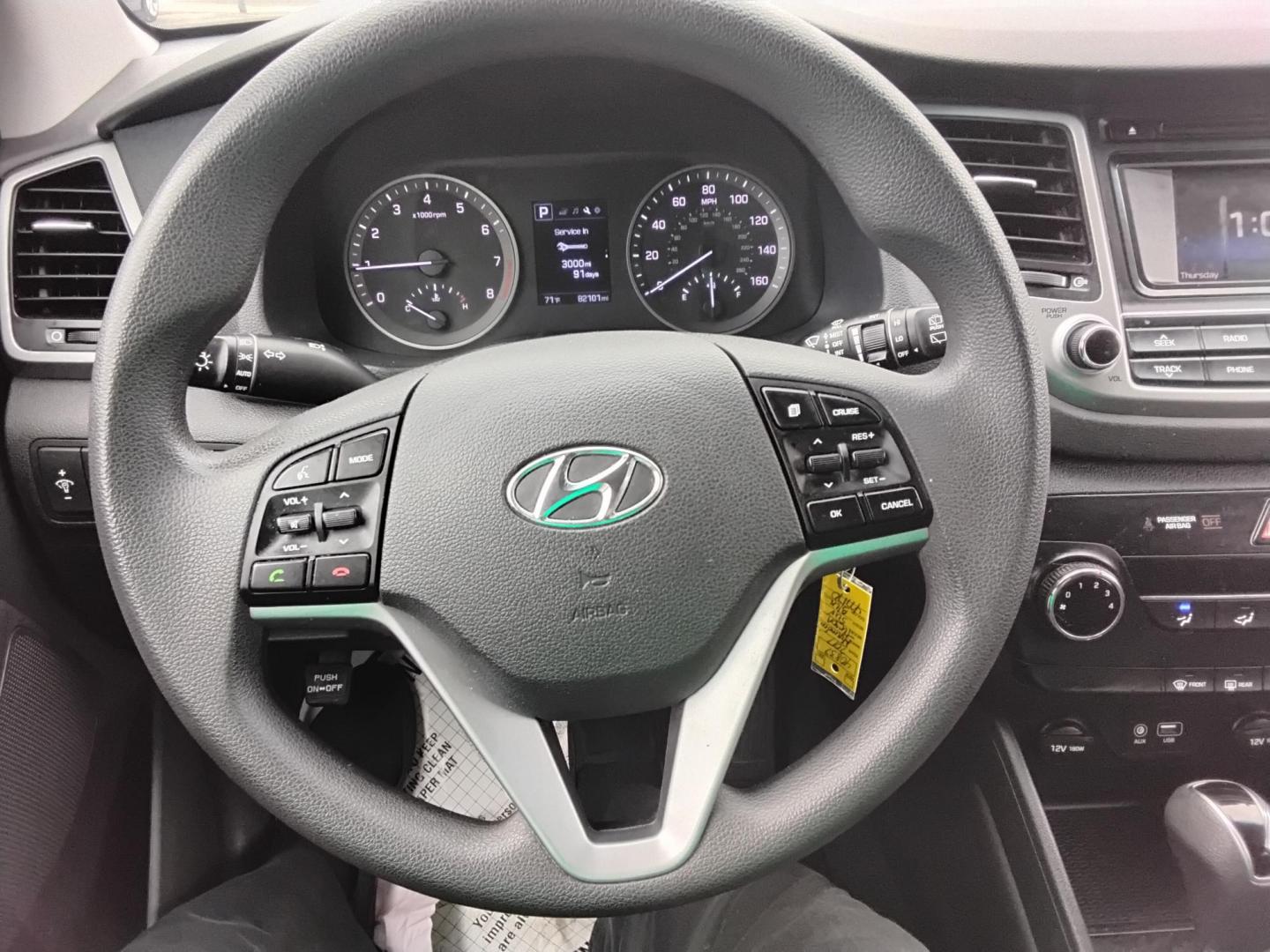 2017 BLUE /Grey Hyundai Tucson SE (KM8J23A45HU) with an 2.0L L4 DOHC 16V engine, 6A transmission, located at 6112 N Florida Avenue, Tampa, FL, 33604, (888) 521-5131, 27.954929, -82.459534 - $499 DOWN PLUS TAX & TAG. - Photo#14