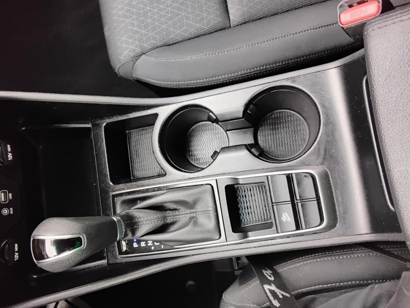 2017 BLUE /Grey Hyundai Tucson SE (KM8J23A45HU) with an 2.0L L4 DOHC 16V engine, 6A transmission, located at 6112 N Florida Avenue, Tampa, FL, 33604, (888) 521-5131, 27.954929, -82.459534 - $499 DOWN PLUS TAX & TAG. - Photo#17