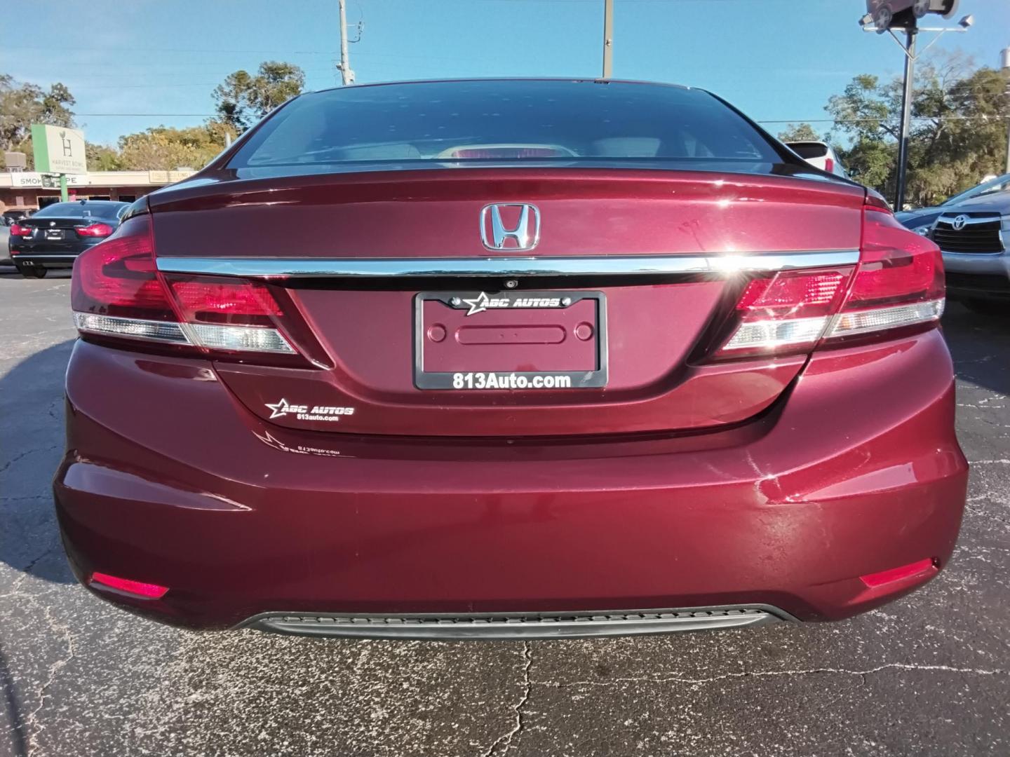2015 RED /Beige Honda Civic LX Sedan CVT (19XFB2F57FE) with an 1.8L L4 SOHC 16V engine, Continuously Variable Transmission transmission, located at 6112 N Florida Avenue, Tampa, FL, 33604, (888) 521-5131, 27.954929, -82.459534 - $499 DOWN PLUS TAX & TAG. - Photo#5