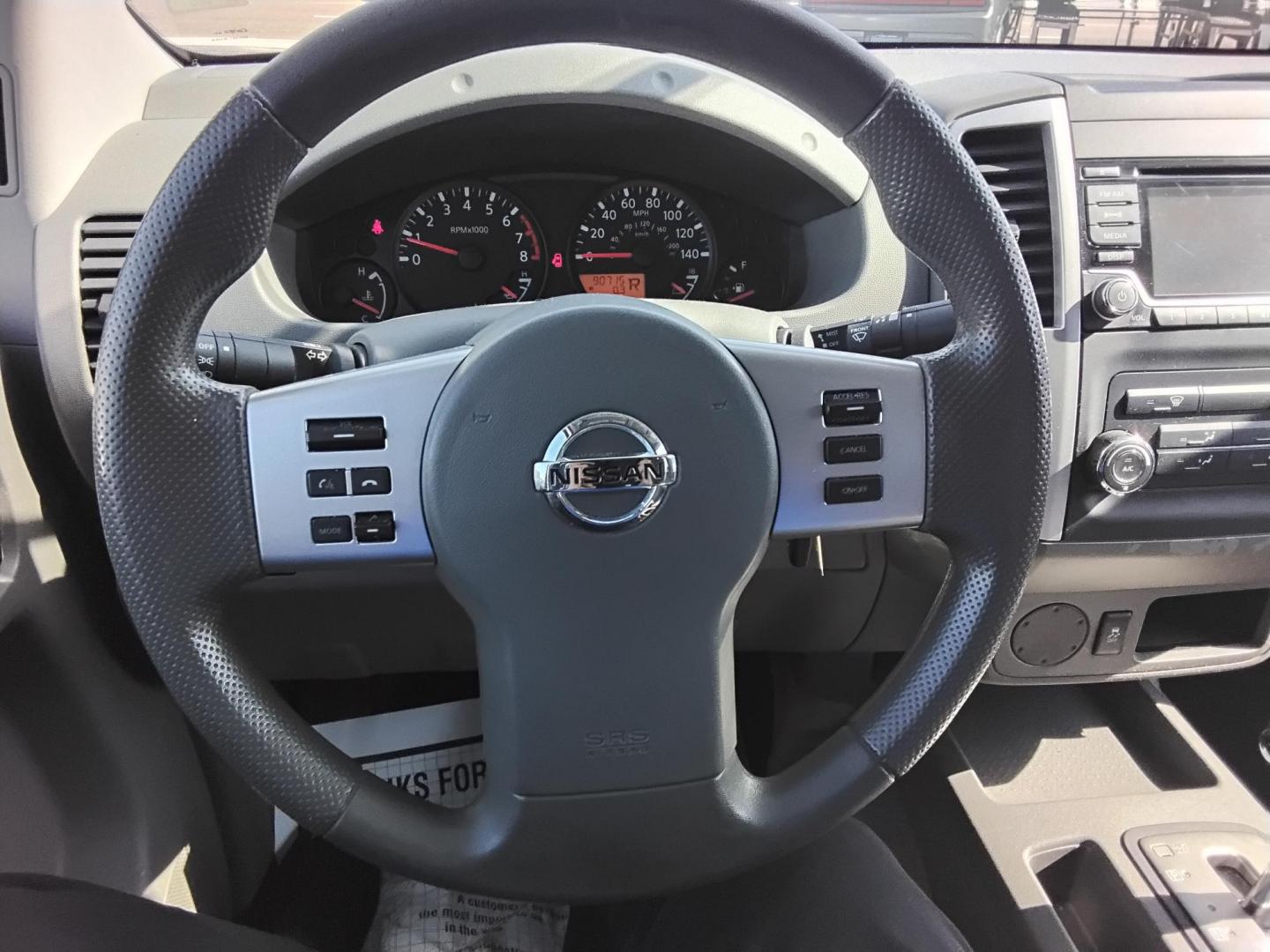 2017 SILVER /Grey Nissan Frontier SL Crew Cab 5AT 2WD (1N6AD0ER3HN) with an 4.0L V6 DOHC 24V engine, 5A transmission, located at 6112 N Florida Avenue, Tampa, FL, 33604, (888) 521-5131, 27.954929, -82.459534 - $499 down plus tax & tag. - Photo#16