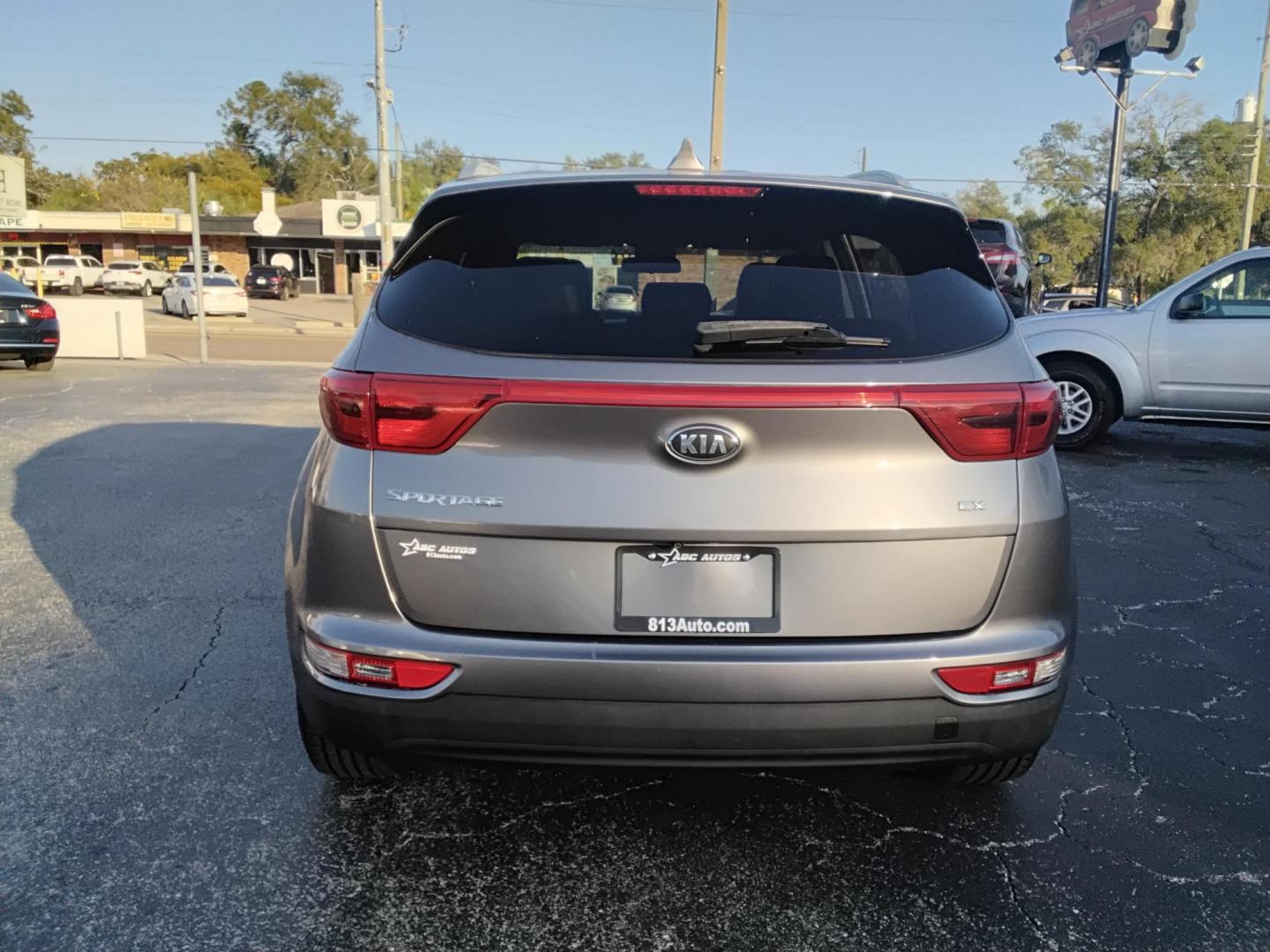 2017 SILVER /Black Kia Sportage EX FWD (KNDPN3AC1H7) with an 2.4L V6 DOHC 24V engine, 6A transmission, located at 6112 N Florida Avenue, Tampa, FL, 33604, (888) 521-5131, 27.954929, -82.459534 - $499 down plus tax & tag. - Photo#7
